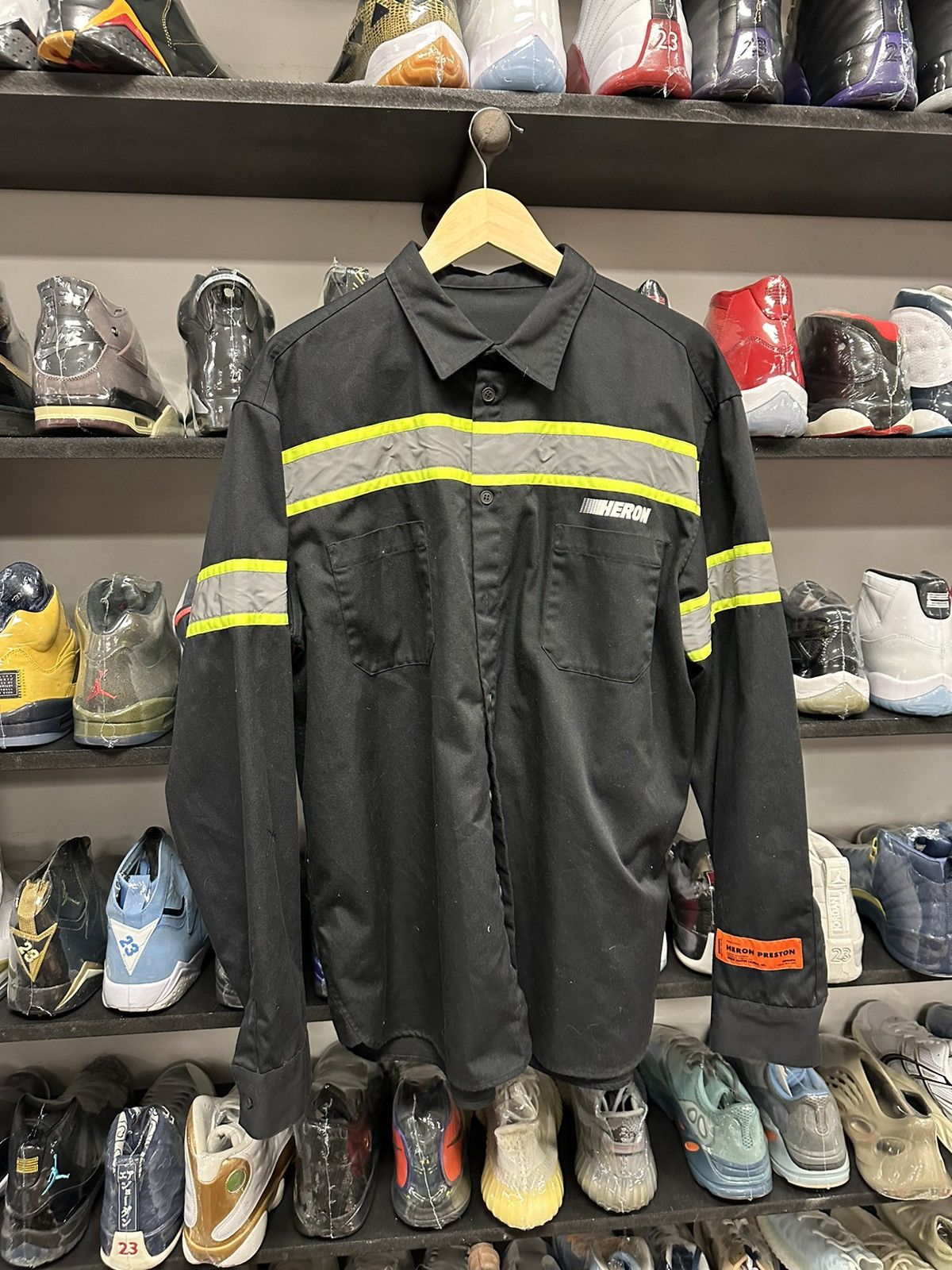 Heron Preston Heron preston xl button up reflective pre owned Size US XL / EU 56 / 4 - 1 Thumbnail