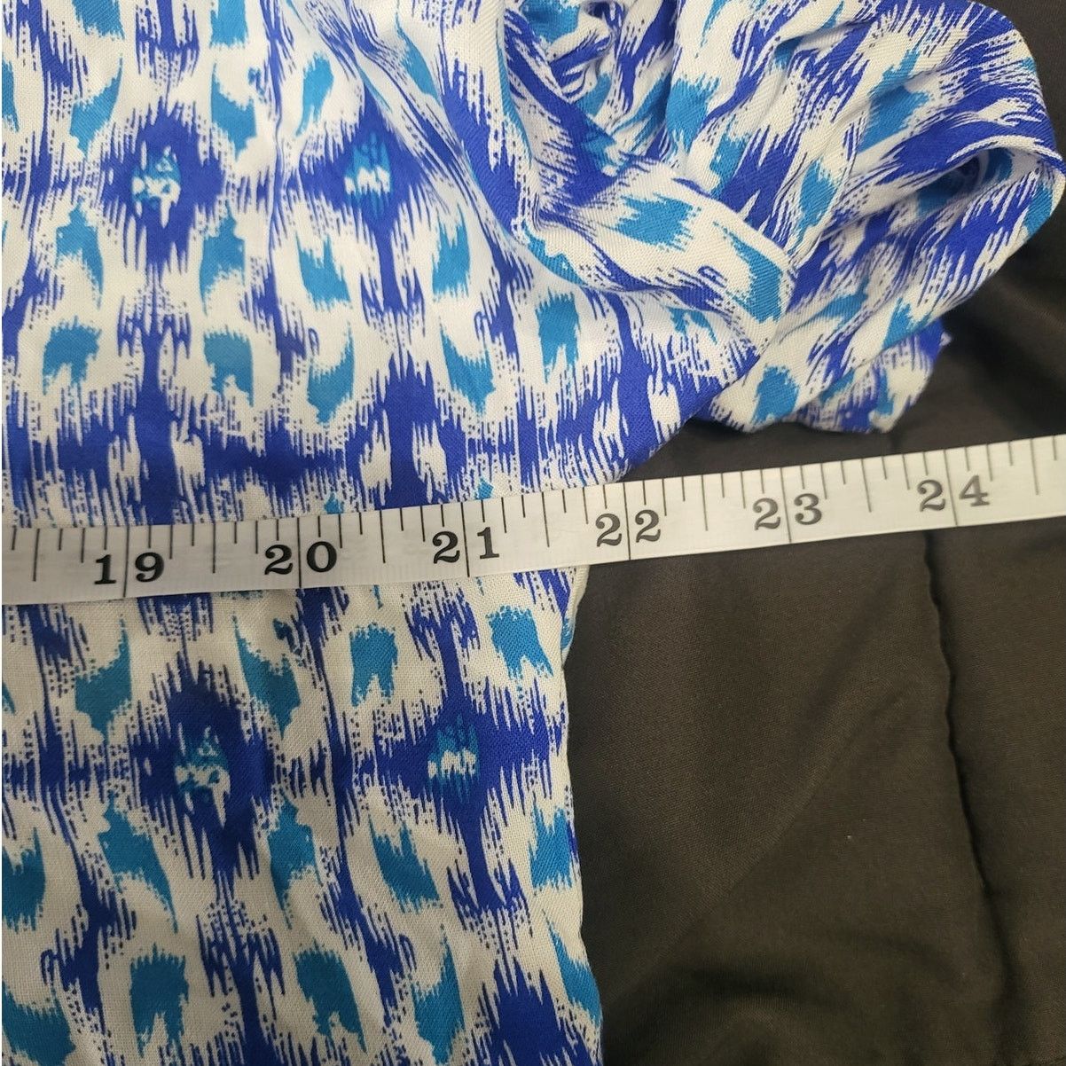 Avenue Avenue Blue & White V Neck Ruffled Hem Tunic Top - Size 18 Size XXL / US 16-18 / IT 52-54 - 5 Thumbnail