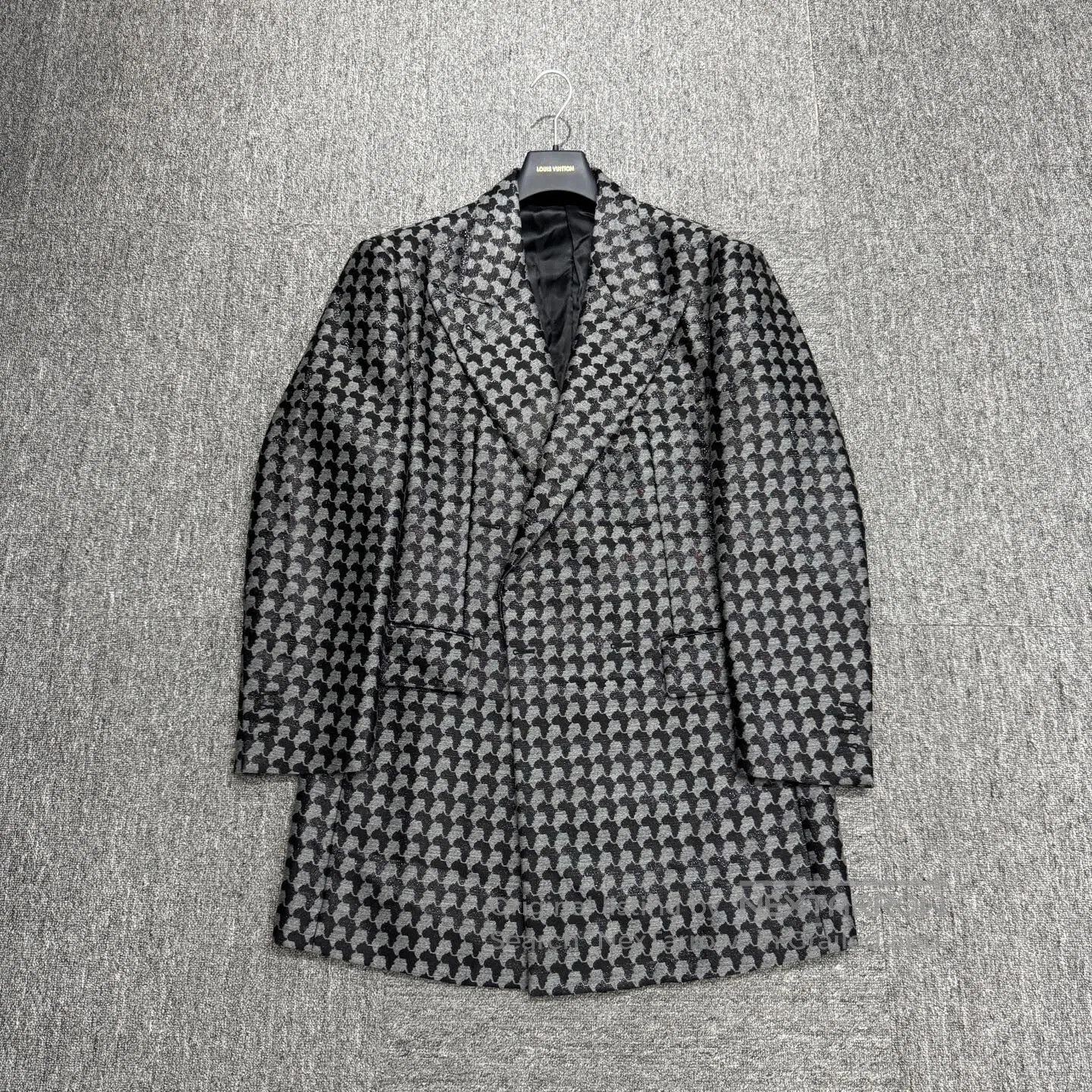 Louis Vuitton Louis Vuitton Thousand-flying bird pattern wool coat| Size US M / EU 48-50 / 2 - 1 Thumbnail