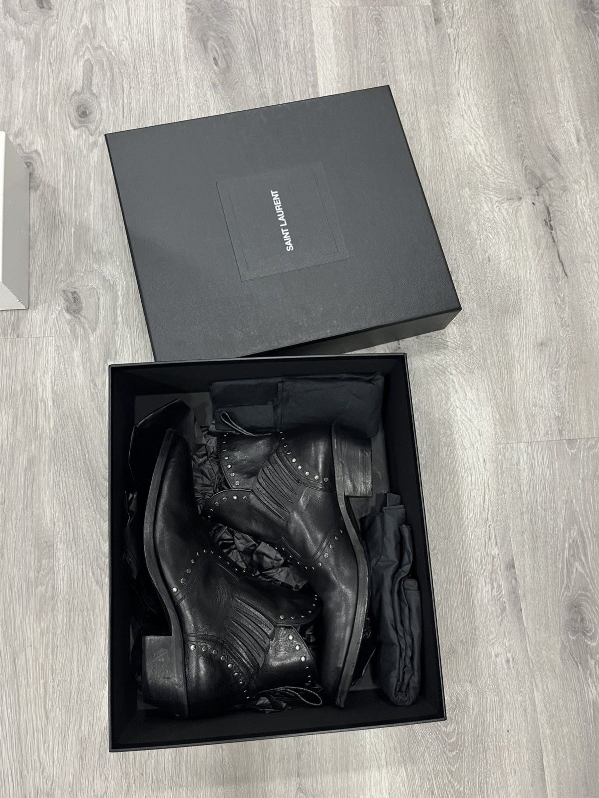Saint Laurent Paris Studded Dakota Chelsea Boots 41.5 Size US 8.5 / EU 41-42 - 15 Thumbnail