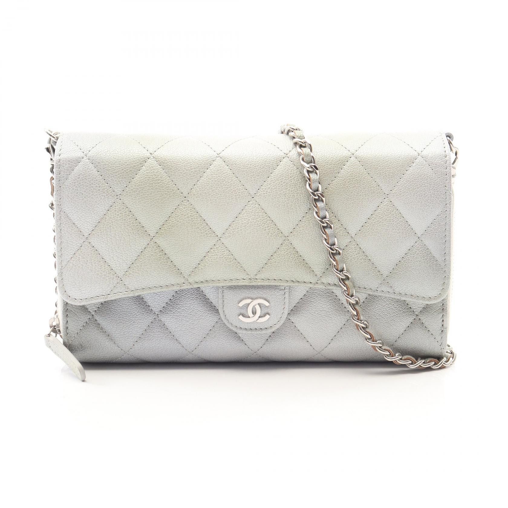 Chanel Chanel Chanel Matelasse Caviarskin Phone Shoulder Bag Leather Shoulder Bag DUTY FREE for USA Size ONE SIZE - 1 Thumbnail