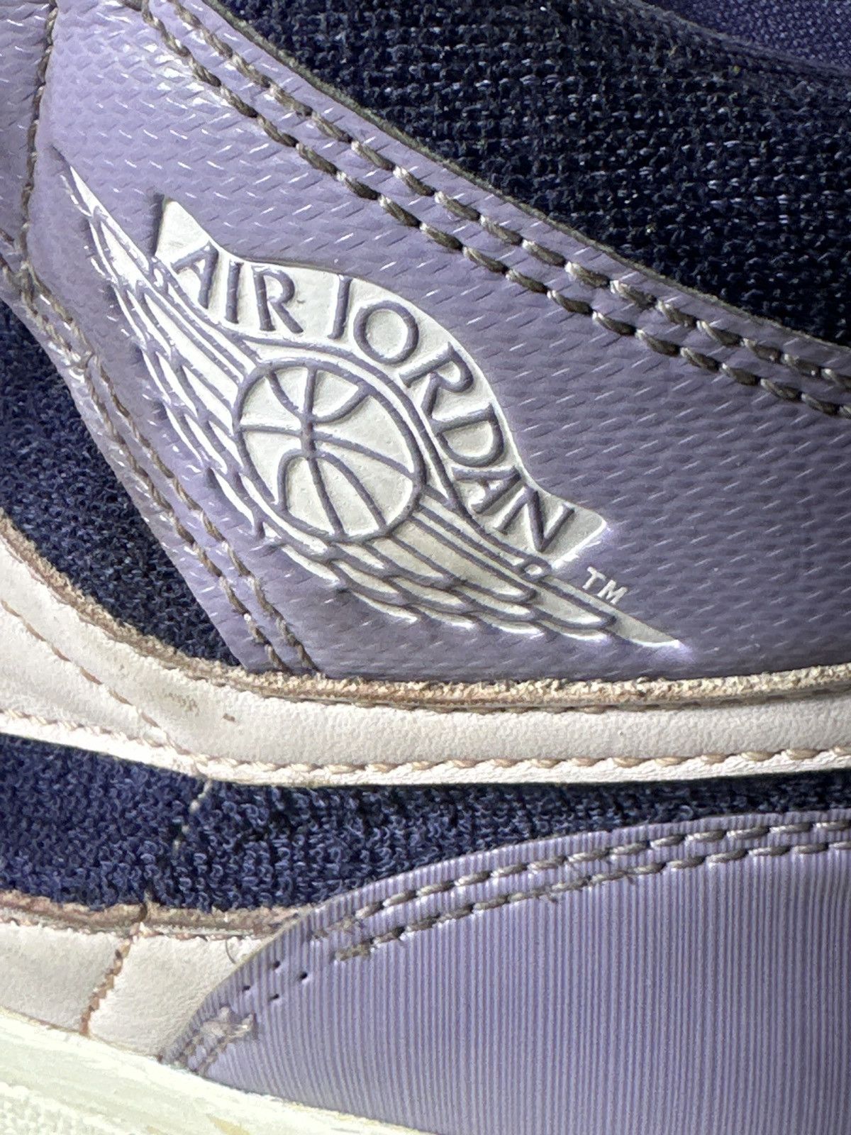 Jordan Brand Jordan 1 Mid SE Chenille Sky J Light Purple (Women's) Size US 7.5 / IT 37.5 - 7 Thumbnail