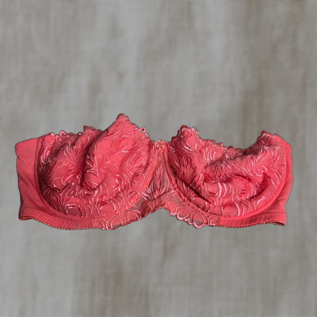 Pinko Q-T Intimates Bra Pink Lace Strapless Underwire Padded Size 44DD Full Coverage Push Up Size ONE SIZE - 1 Thumbnail