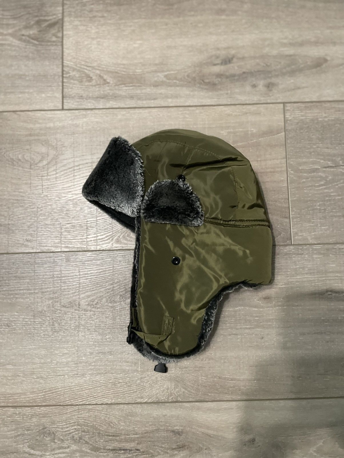 Other Olive Fur Hat Size ONE SIZE - 3 Thumbnail
