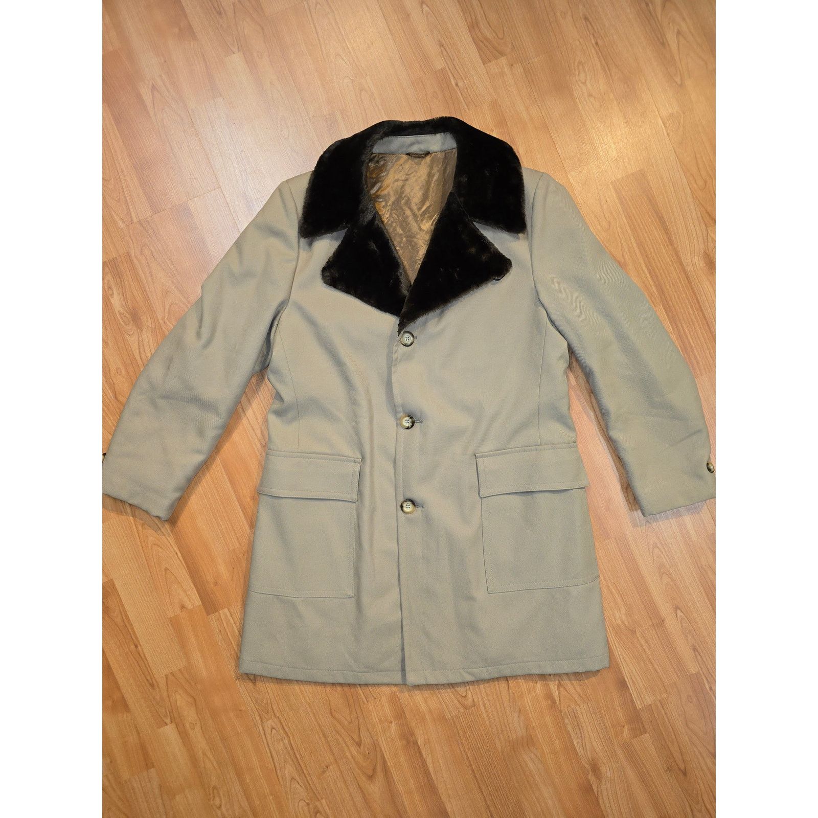 Sears Vintage Sears Overcoat 70s Faux Fur Collar 42 Reg Tan Jacket Size US L / EU 52-54 / 3 - 1 Thumbnail