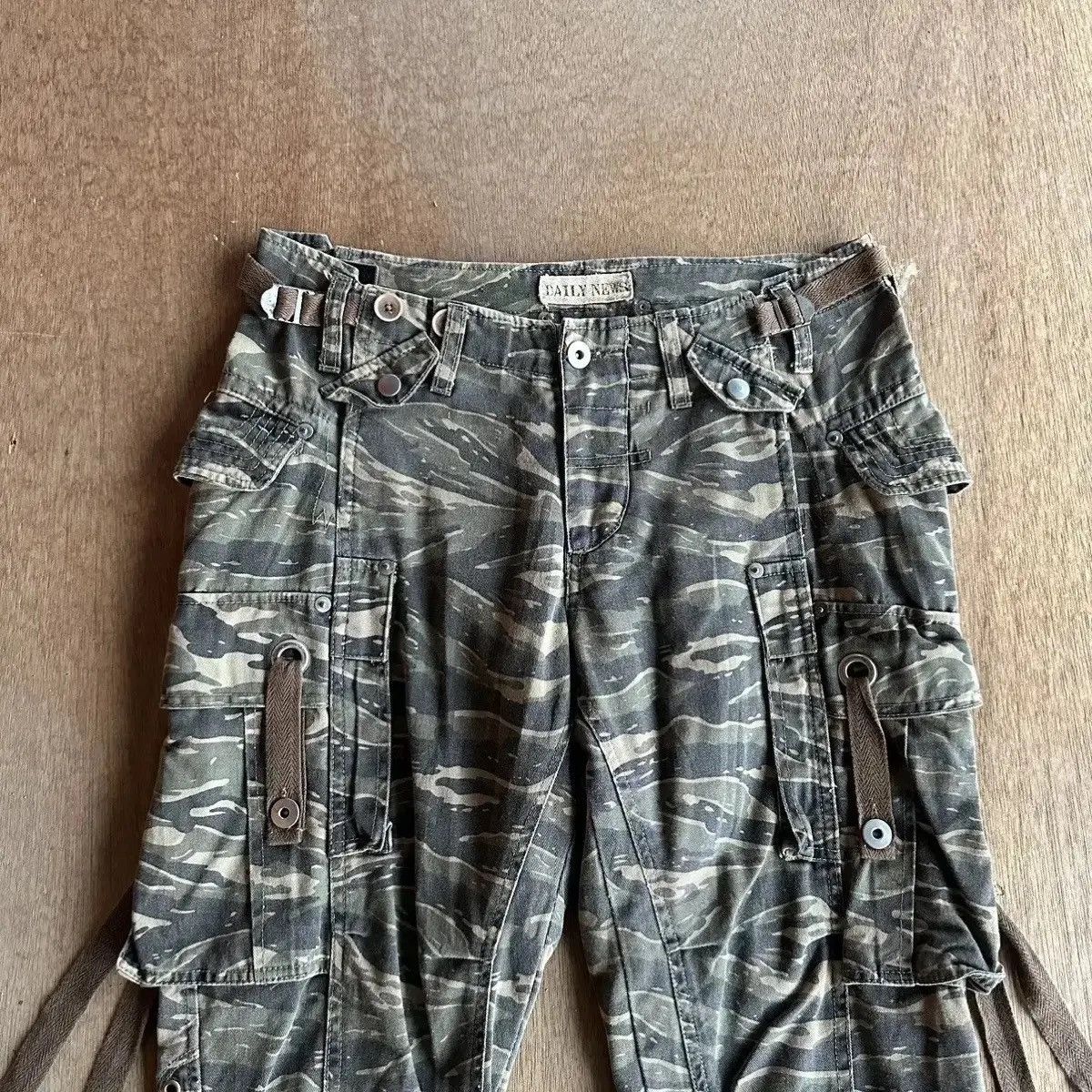Vintage RARE‼️ W30 L31 FLARE/BOOTCUT Japanese Vtg Bondage Punk Cargo Size US 30 / EU 46 - 9 Thumbnail
