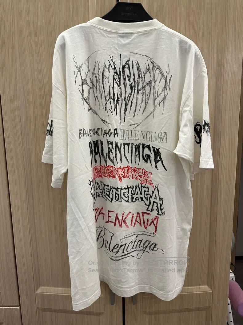 Balenciaga Balenciaga White Dragon Year Limited Full Logo Letter Shor Size US S / EU 44-46 / 1 - 2 Thumbnail