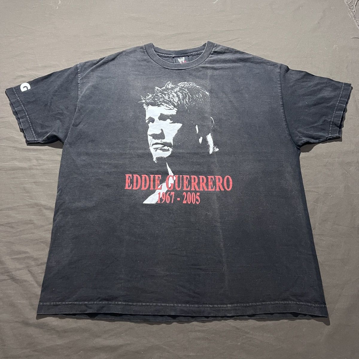 WWE Vintage Y2K Eddie Guerrero Promo Tee 2XL Wrestling Faded Size US XXL / EU 58 / 5 - 2 Thumbnail