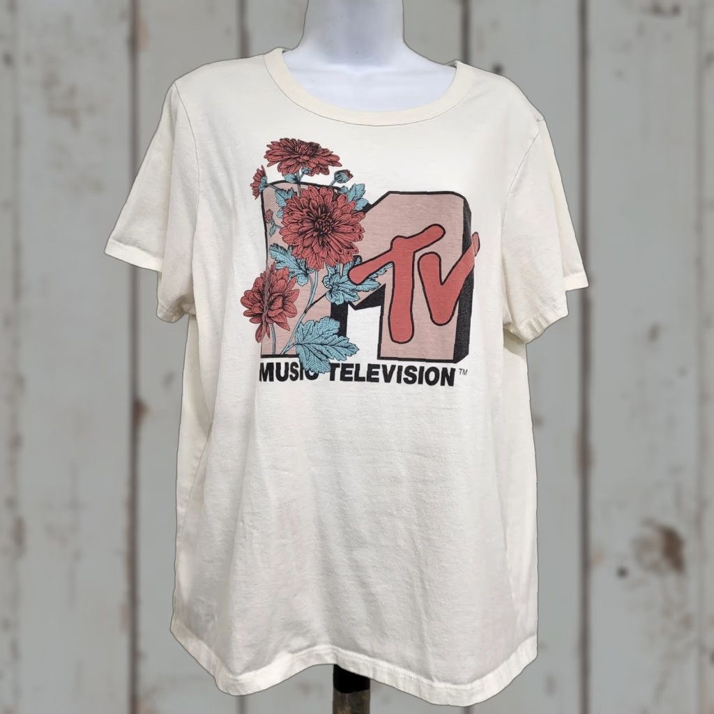 Etro MTV Graphic T-Shirt Womens XXL Ivory White Floral Short Sleeve Crew Neck Retro Shirt Women’s Casual All Seasons Cotton Blend Size XXL / US 16-18 / IT 52-54 - 1 Thumbnail