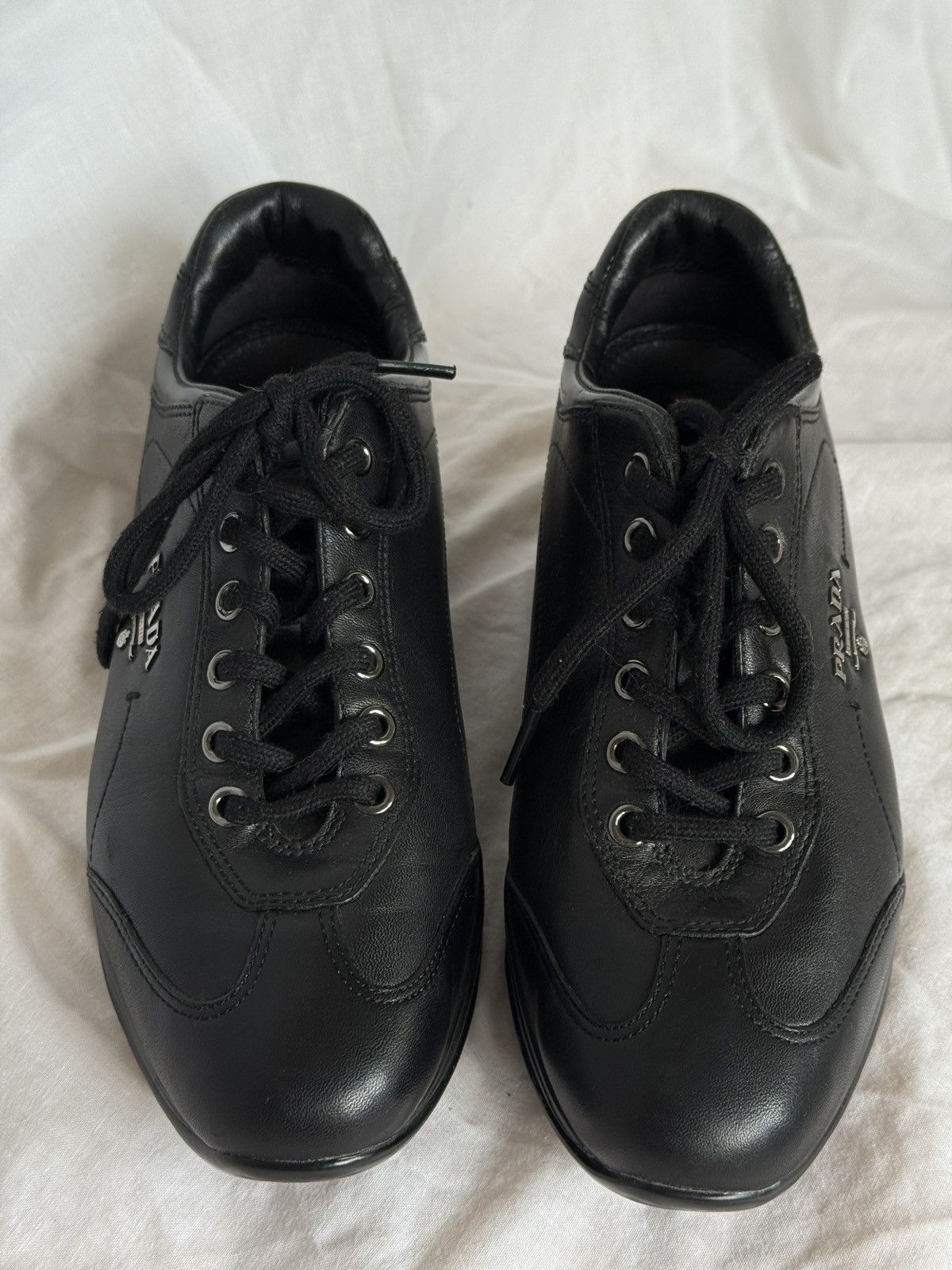 Prada Prada Black Leather Low Top Sneakers Metal Logo Size US 5.5 / IT 35.5 - 4 Thumbnail