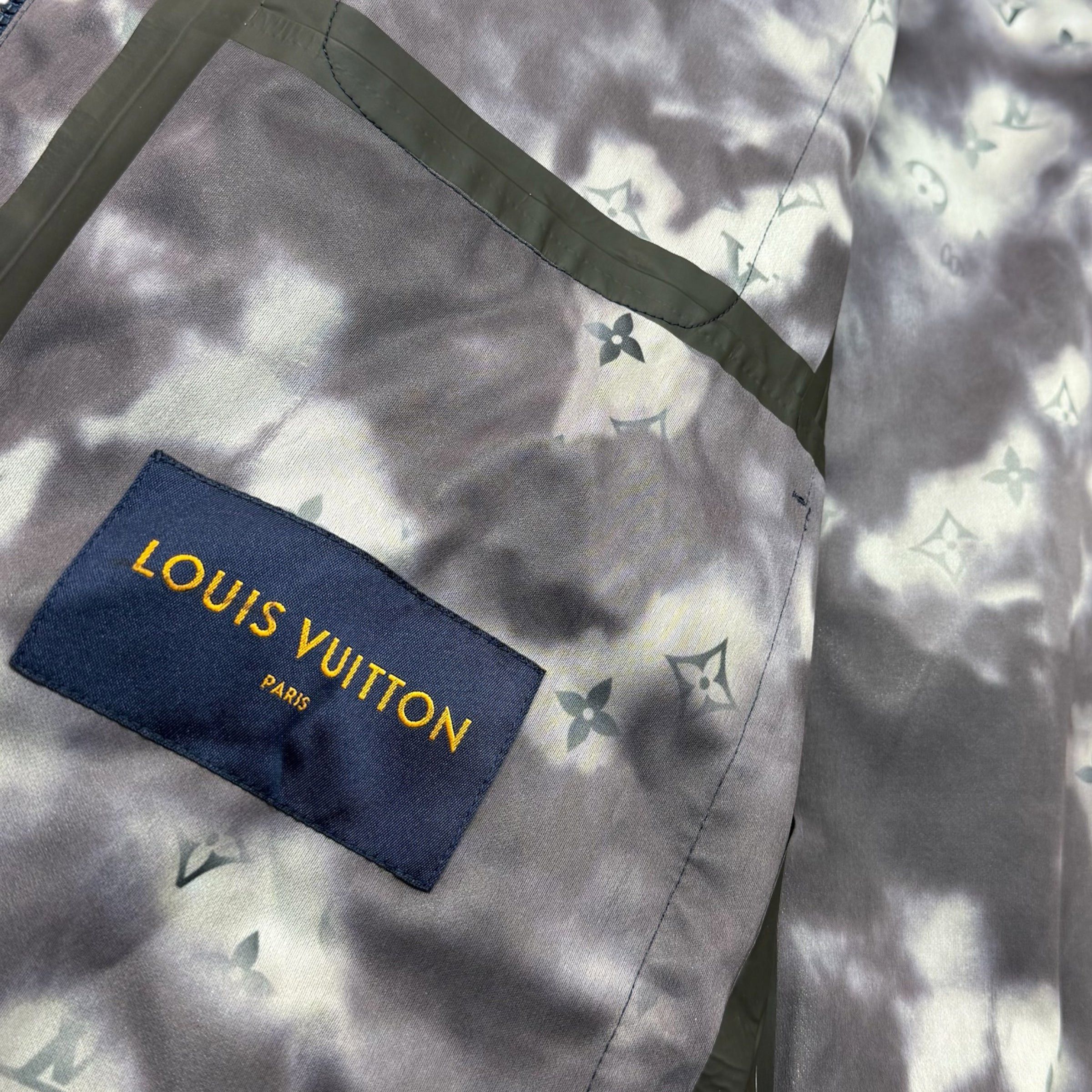 Louis Vuitton Louis Vuitton Navy LV Globe Parka Size 48 (M) Size US M / EU 48-50 / 2 - 4 Thumbnail