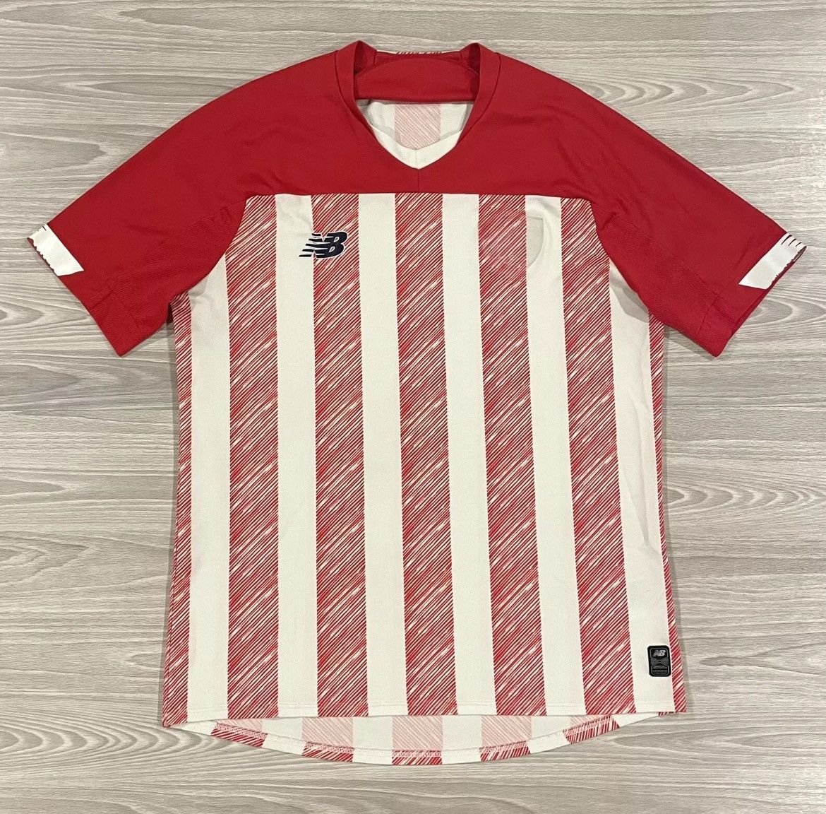 New Balance 2020 New Balance Atletico Baranquilla Jersey Men’s Medium Size US M / EU 48-50 / 2 - 1 Thumbnail