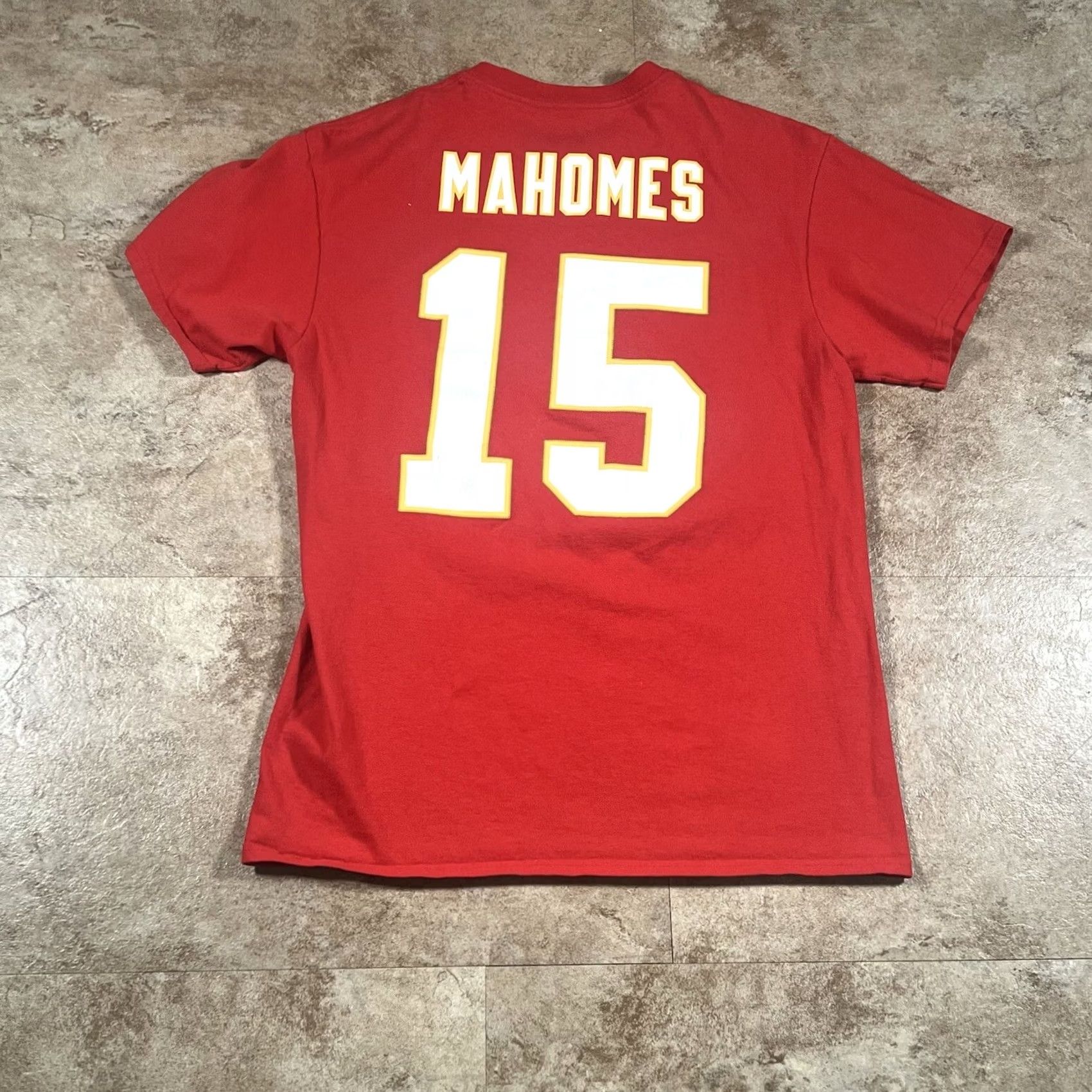 Vintage Majestic Patrick Mahomes T-Shirt City Red 2XL Mens Shirt Size US XXL / EU 58 / 5 - 2 Thumbnail