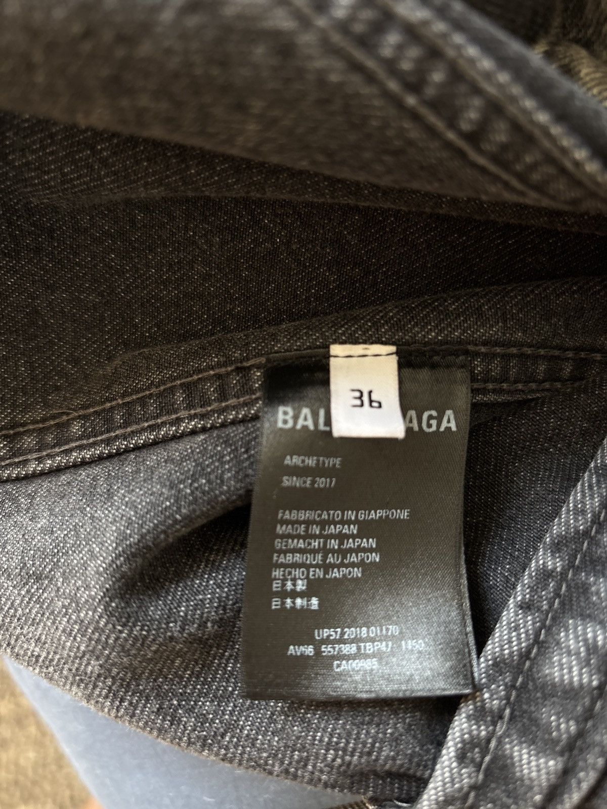 Balenciaga BALENCIAGA Size US M / EU 48-50 / 2 - 9 Thumbnail