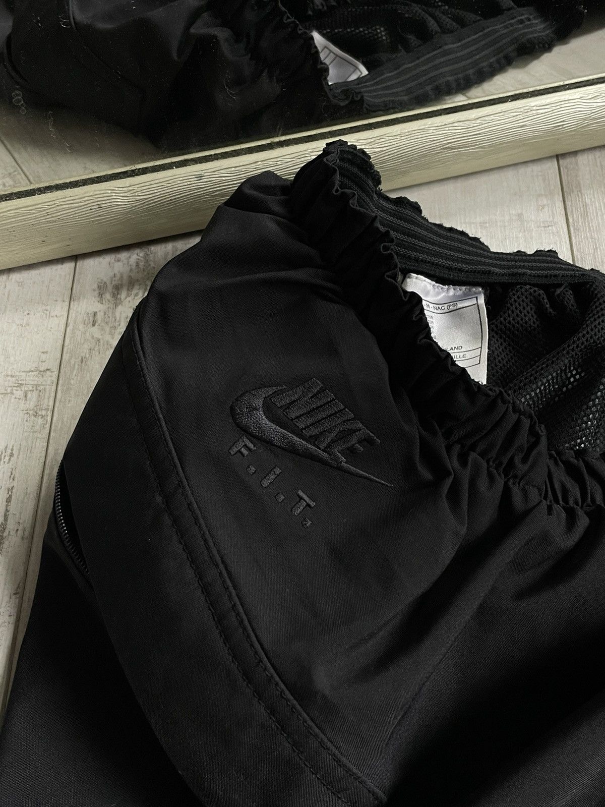 Nike ACG Vintage Nike ACG F.I.T 00’s Nylon Sweatpants Y2K Drill RARE Size US 33 - 6 Thumbnail