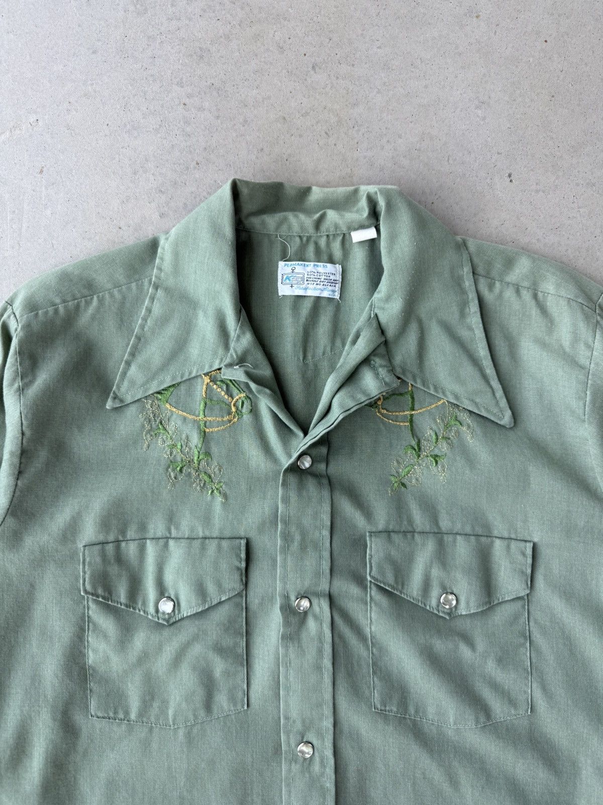 Vintage Vintage 80s Light Green Pearl Snap Chain Stitched Button Up Size US M / EU 48-50 / 2 - 3 Thumbnail