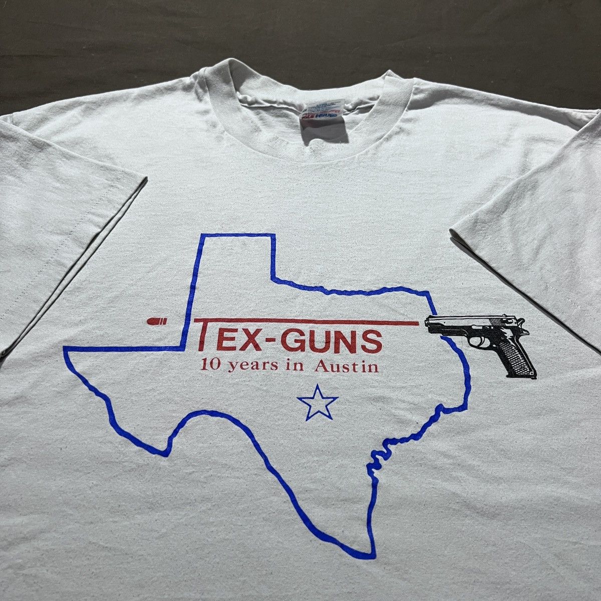 Vintage Vintage 90s TEX - GUNS Promo Tee XL graphic streetwear Size US XL / EU 56 / 4 - 1 Thumbnail