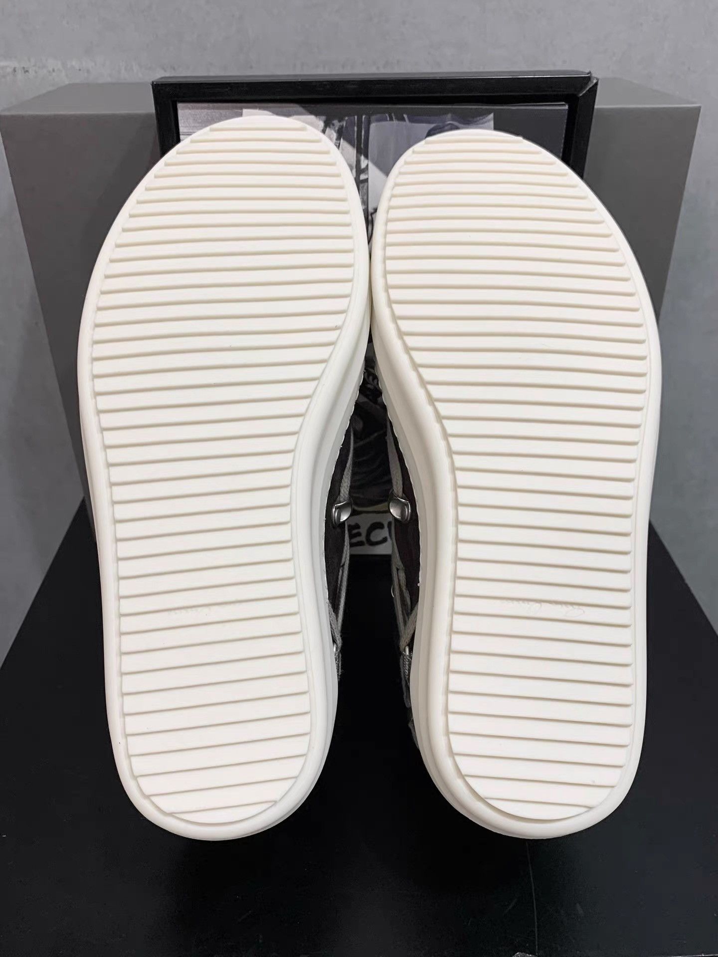 Rick Owens Rick Owens 25SS Crazy Strap Low-Top Sneakers K34 Size US 8 / EU 41 - 7 Thumbnail
