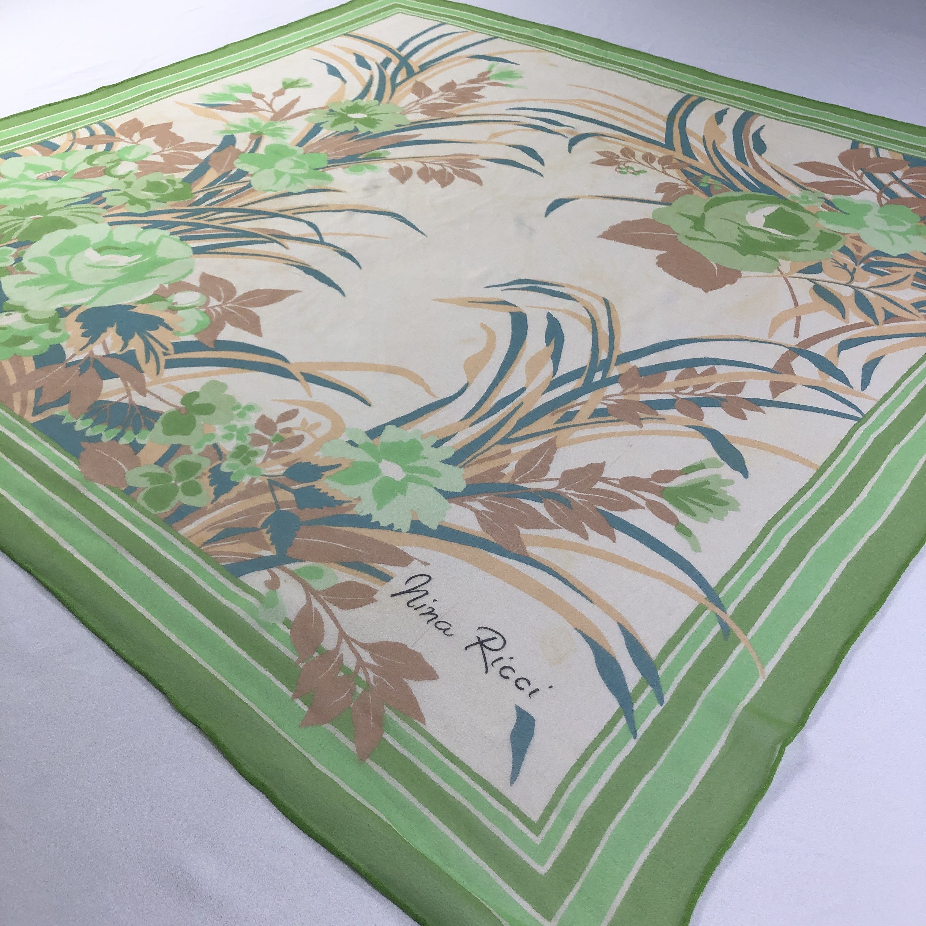 Nina Ricci × Vintage Vintage Nina Ricci Silk Scarf Size ONE SIZE - 4 Thumbnail