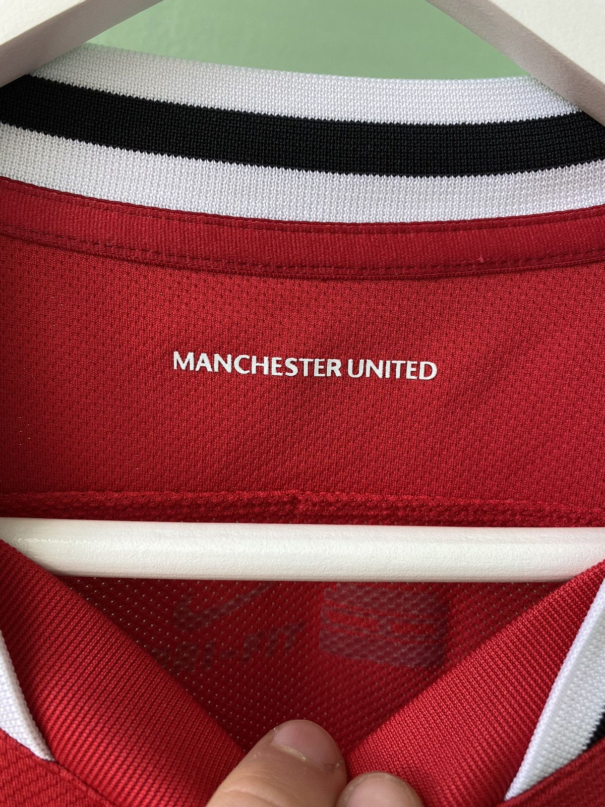 Nike Blokecore Nike Manchester United 2011/2012 Home Jersey Size US L / EU 52-54 / 3 - 7 Thumbnail