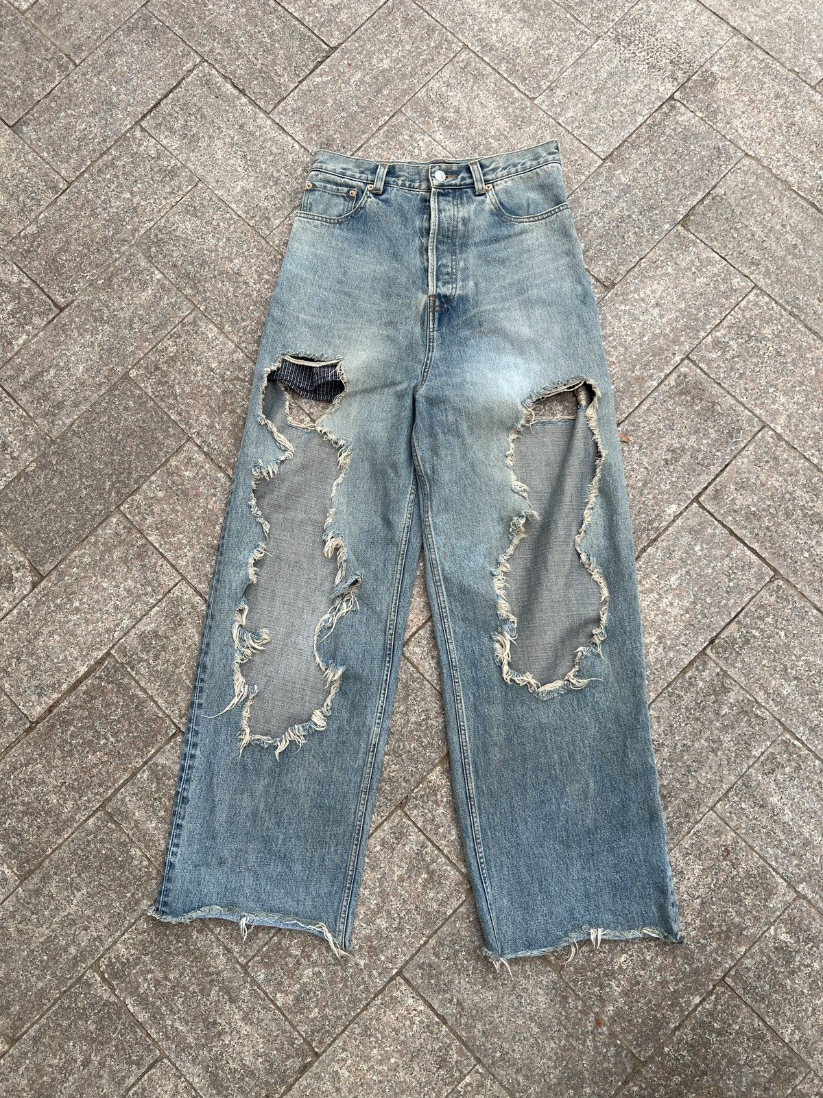 Balenciaga *RARE* Balenciaga AW21 Afterworld Destroyed Denim Blue Size US 32 / EU 48 - 3 Thumbnail