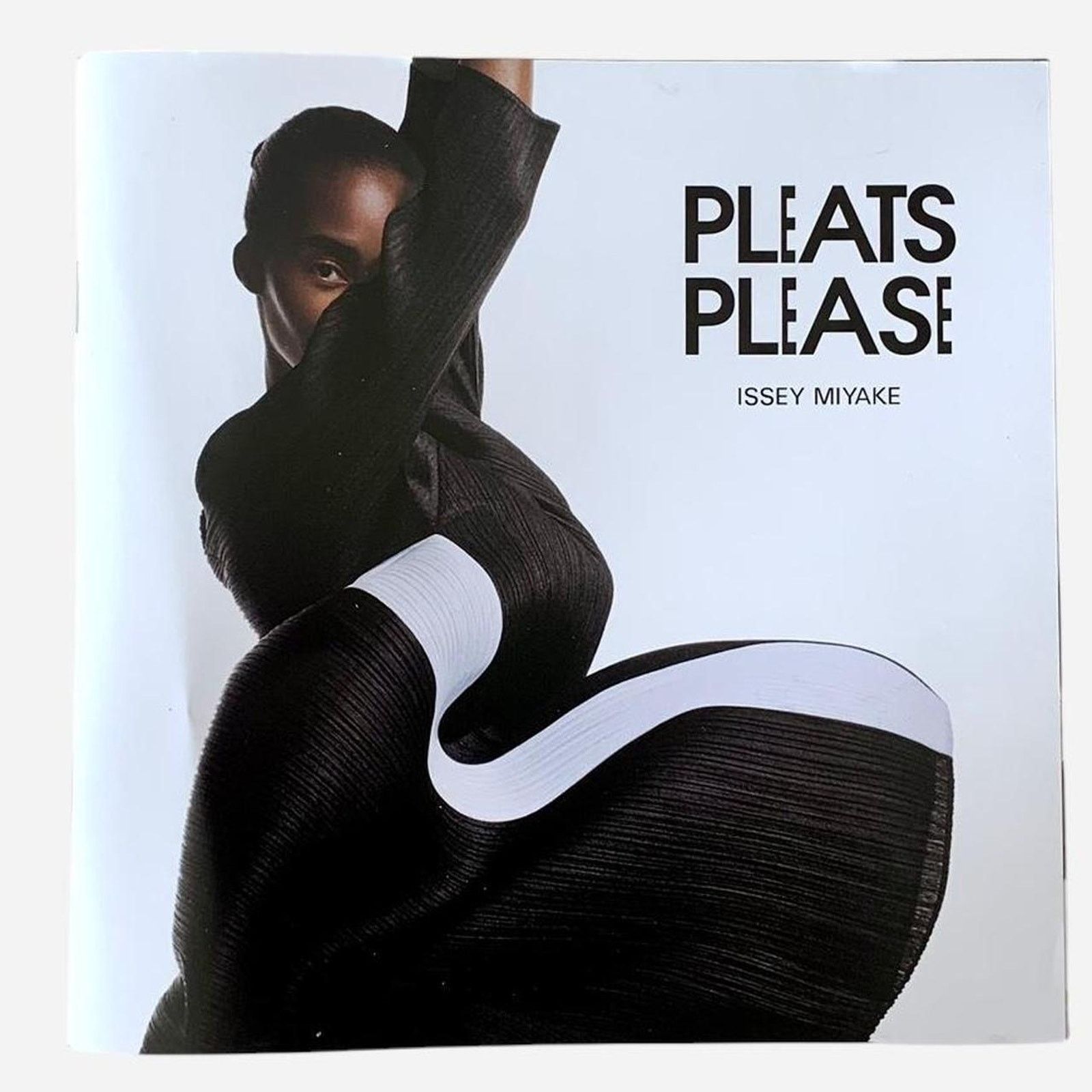 Issey Miyake Issey Miyake PLEATS PLEASE Catalog 2024 Spring/Summer Size ONE SIZE - 1 Thumbnail