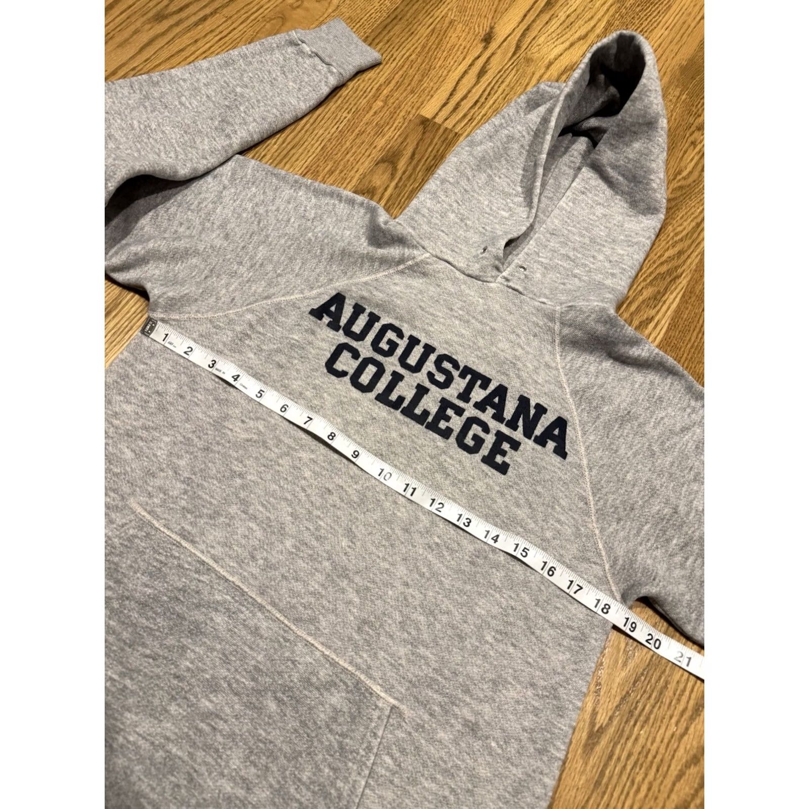 Vintage VINTAGE Augustana College Hoodie Sweatshirt Men’s Small Pullover Gray 80s 90s College University Cotton Blend Polyester Sweatshirt Mens Small Size US S / EU 44-46 / 1 - 4 Thumbnail