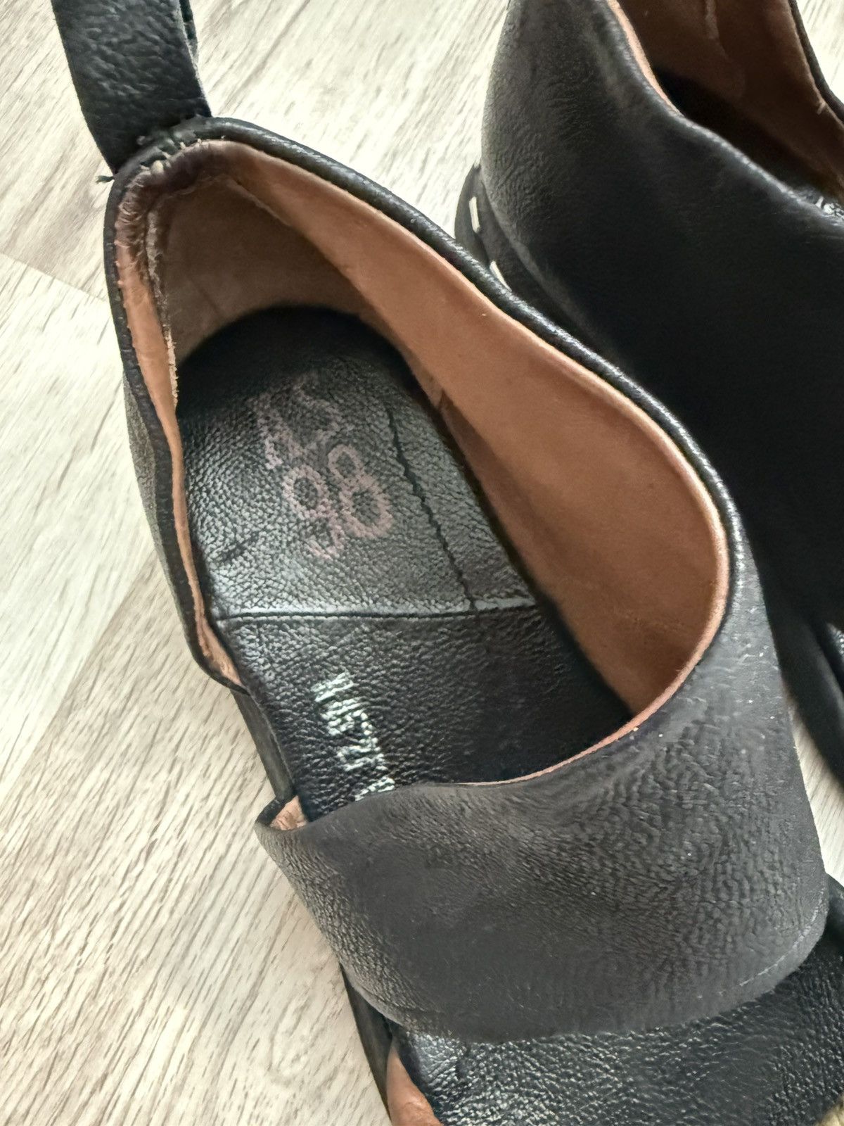 A.S.98 A.S.98 Avant-Garde Leather Sandals EU36 (US6) Made in Italy Size US 6 / IT 36 - 6 Thumbnail