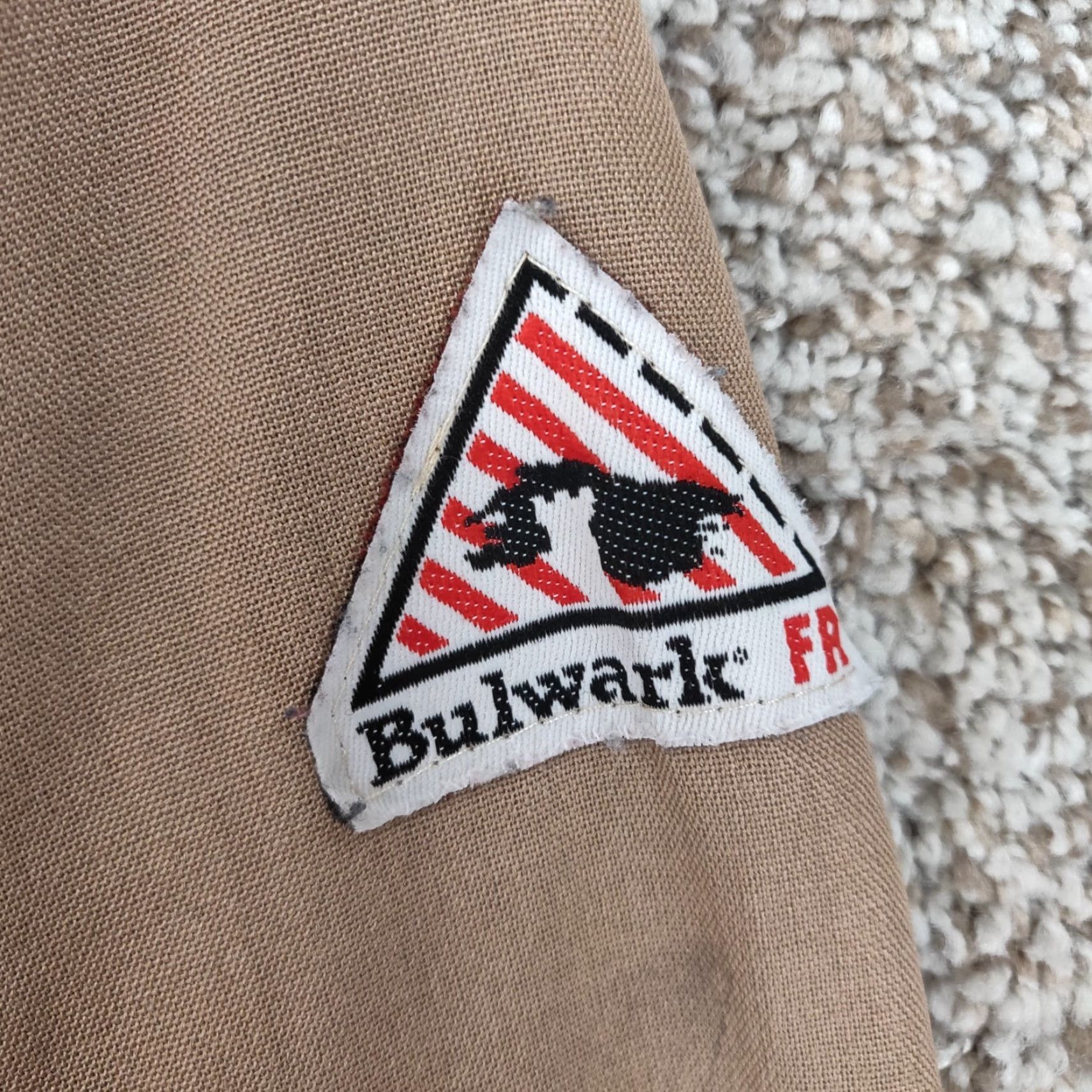 Vintage VINTAGE Bulwark FR Shirt Mens 36 Long Brown Cat 2 2112 Long Sleeve Button Work Size US M / EU 48-50 / 2 - 7 Thumbnail