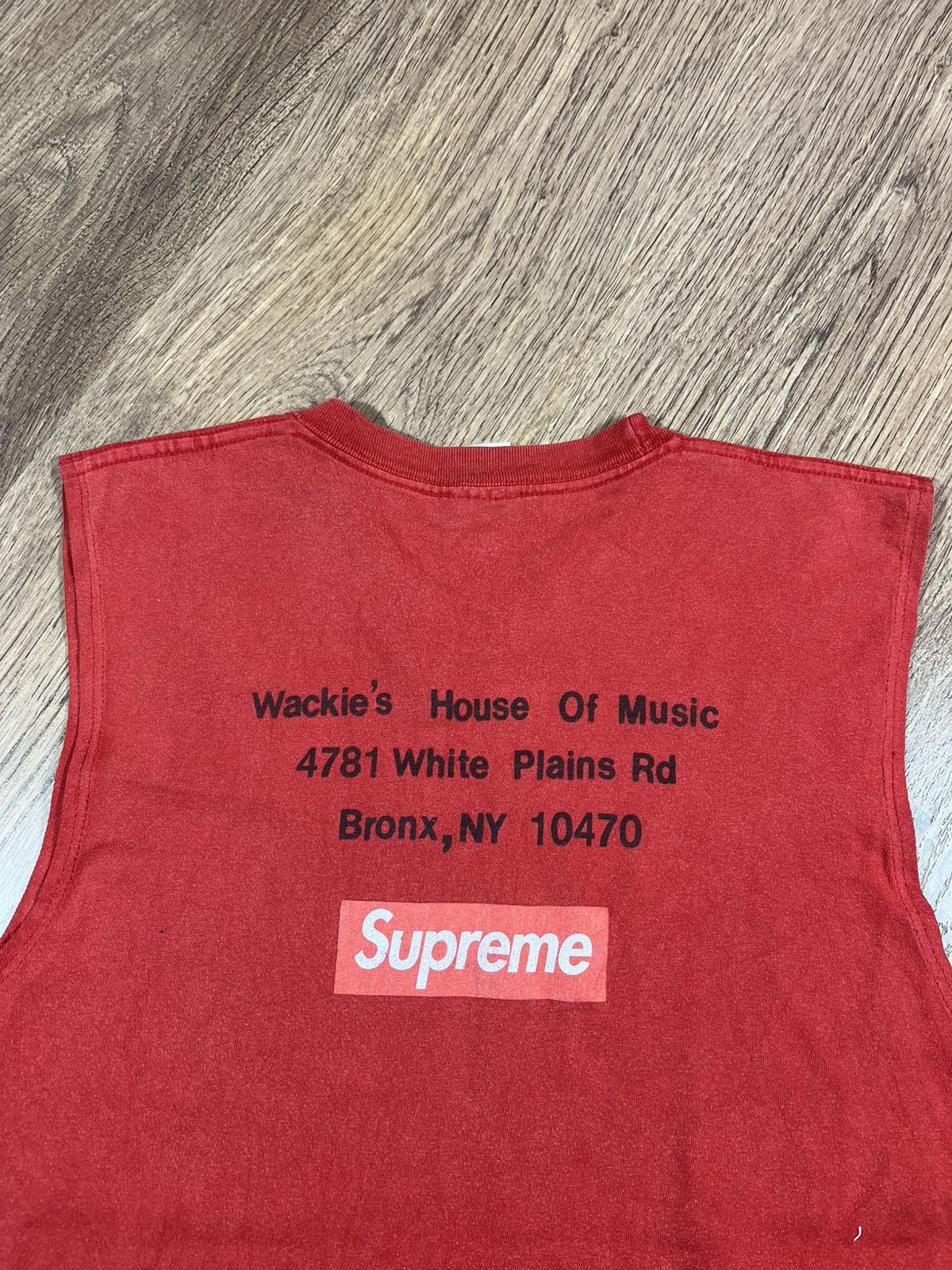 Supreme Supreme x Wackies Box Logo Tee Lion🦁 Size US M / EU 48-50 / 2 - 7 Thumbnail