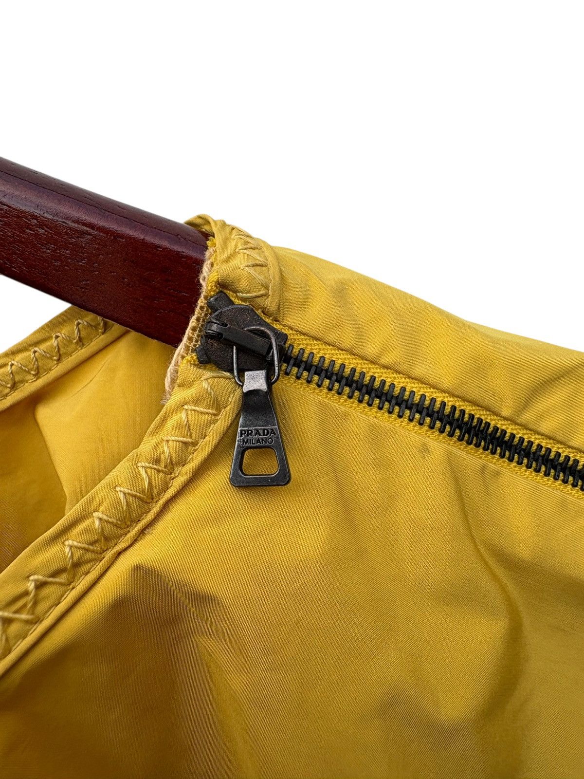 Prada Prada Archive Yellow Draped Cape Top Size S / US 4 / IT 40 - 8 Thumbnail