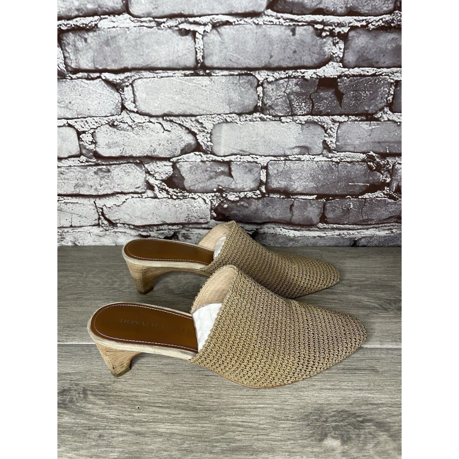 Donald Pliner Donald J. Pliner Fenda Beige Tan Elastic Pointed Heel Mules Size US 9 / IT 39 - 3 Thumbnail