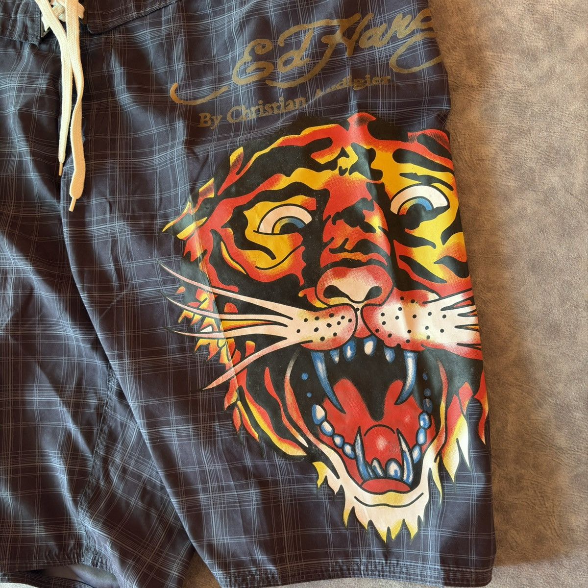 Ed Hardy Crazy Vintage Ed hardy Shorts Size US 36 / EU 52 - 2 Thumbnail