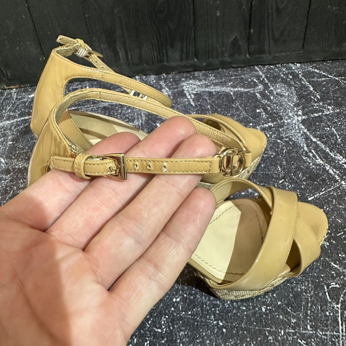Dior Christian Dior women’s patent leather Heels size 39 Size US 9 / IT 39 - 11 Thumbnail