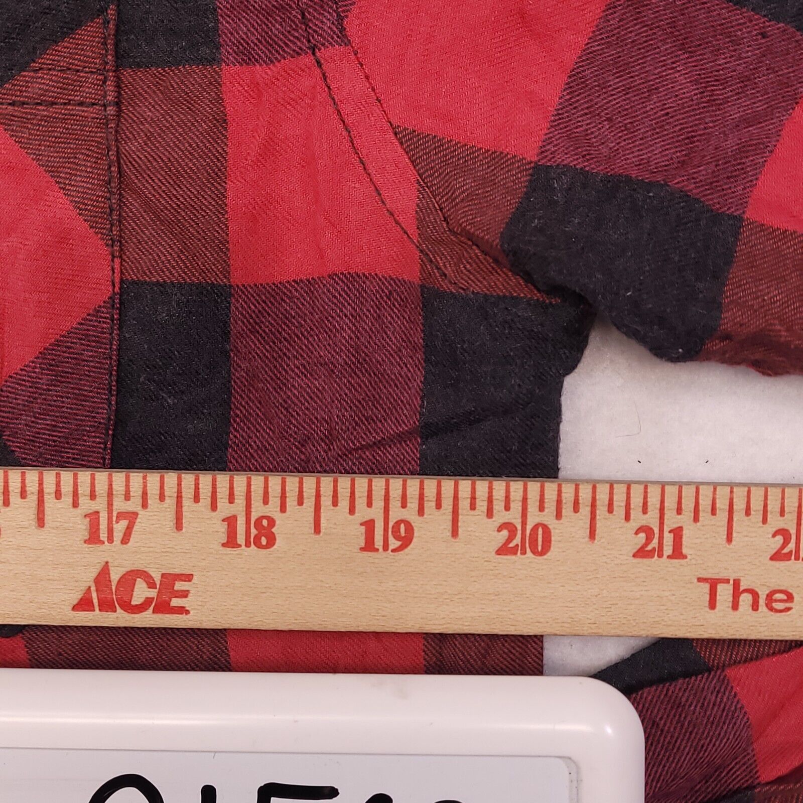 21 Men 21 Men Buffalo Check Flannel Button Up Shirt Mens Size M Red Size US M / EU 48-50 / 2 - 10 Thumbnail
