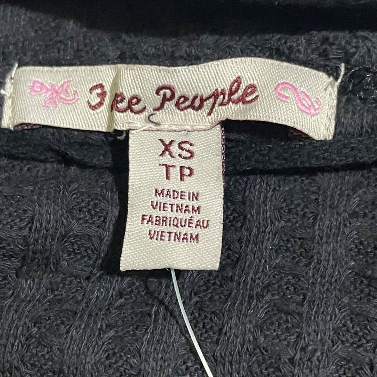 Free People Free People Shirt Women's XS NWT Cowl Neck Black Thermal Size XS / US 0-2 / IT 36-38 - 4 Thumbnail