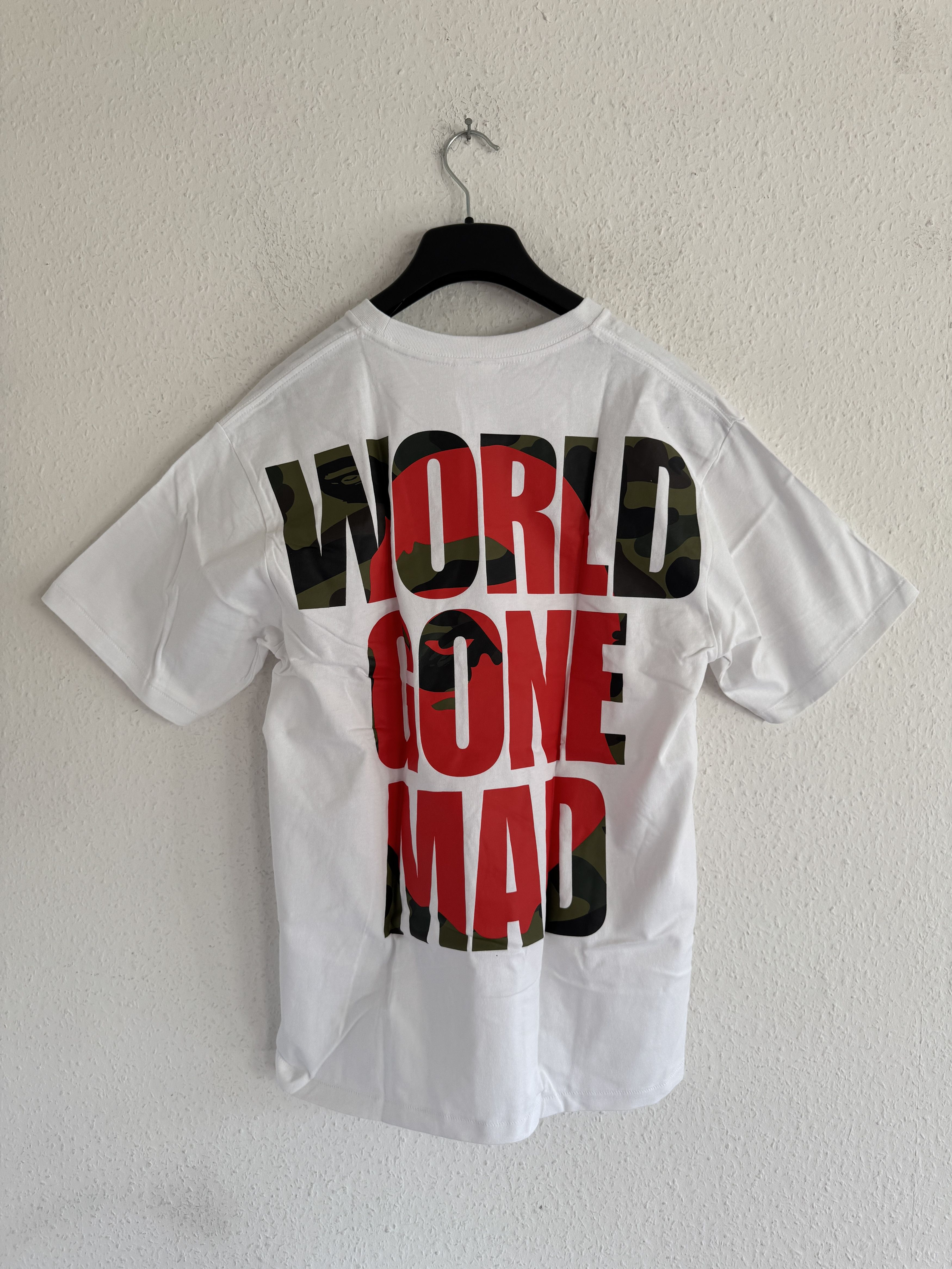 Bape World Gone Mad Overlap Tee White Size US XL / EU 56 / 4 - 8 Thumbnail