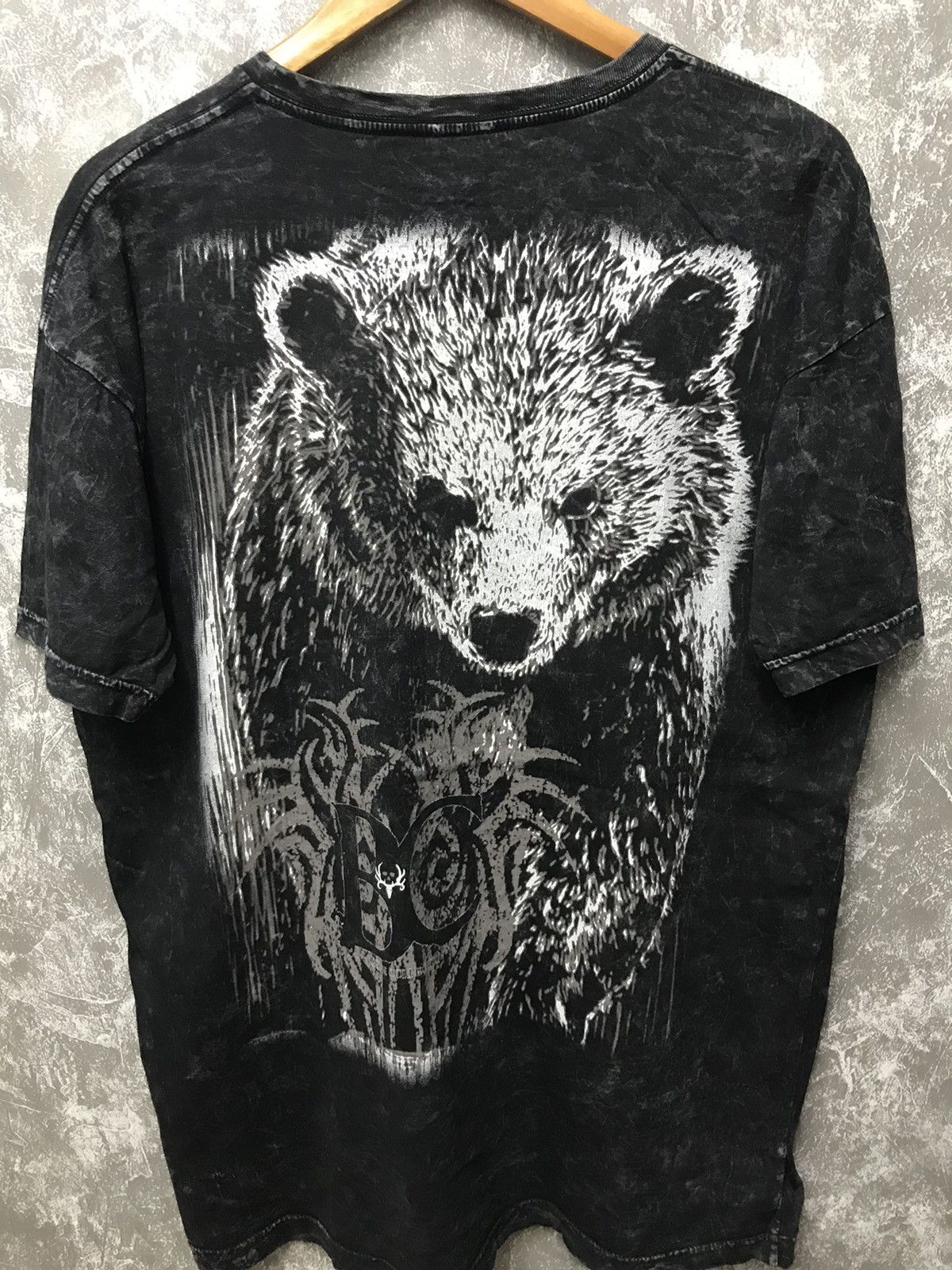 Affliction × Helix × Southpole Affliction Bone Collector Bear Y2K Graphic Tee Size US XL / EU 56 / 4 - 1 Thumbnail