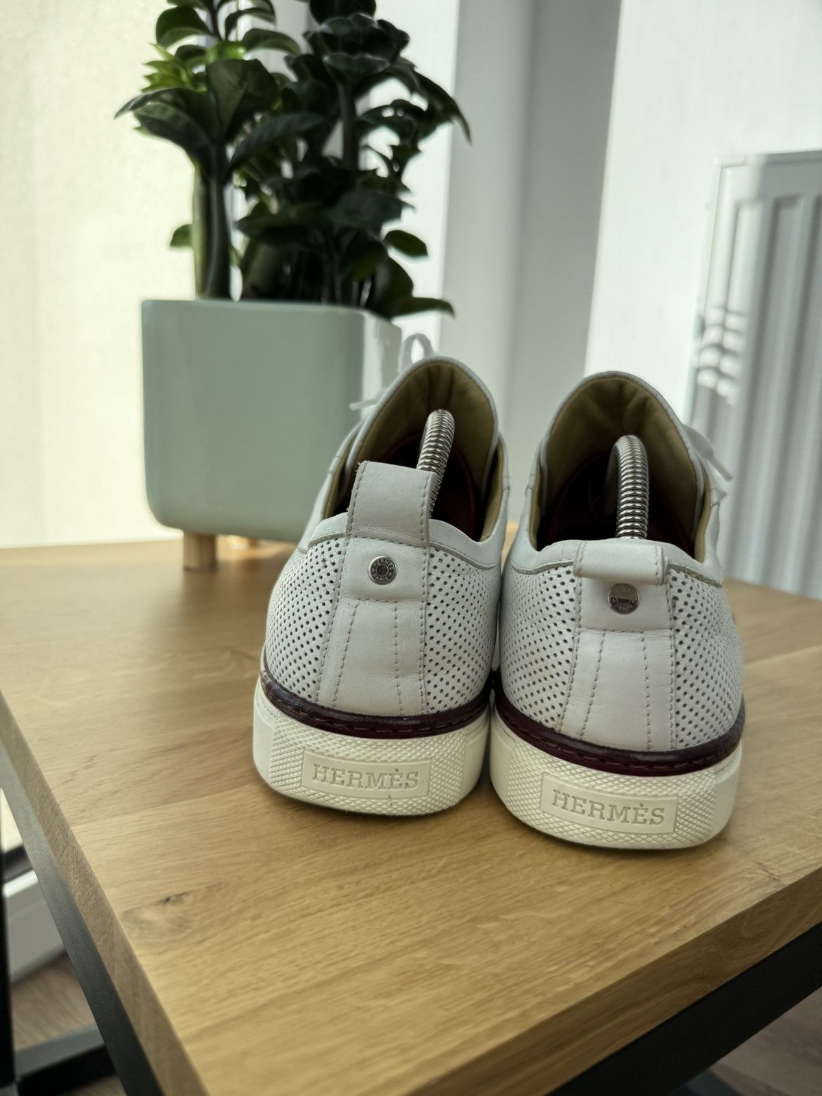 Hermes Hermes Sneakers Leather White logo Shoes 44 Size US 10 / EU 43 - 13 Thumbnail