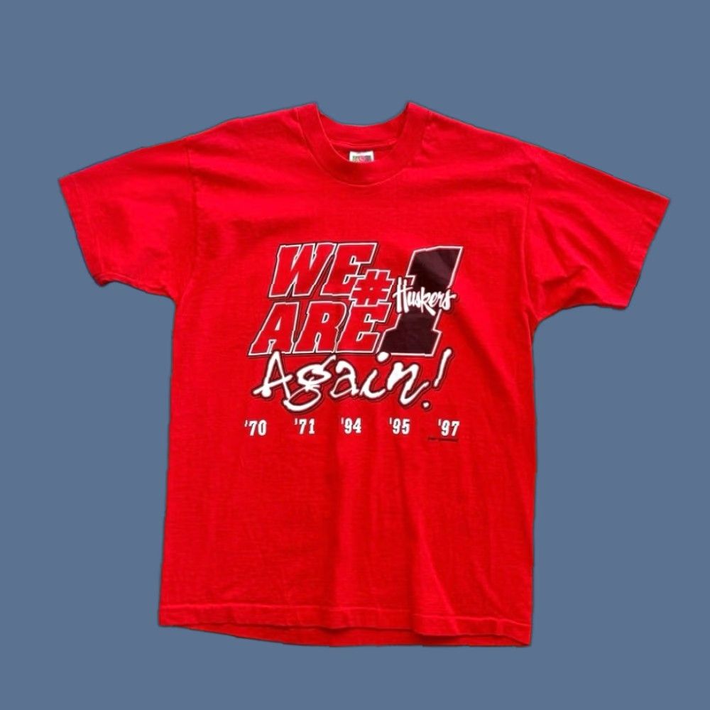 Fruit Of The Loom VINTAGE 90s Nebraska Cornhuskers Football Champions T-Shirt Men L Red 1997 Football College University 90s Short Sleeve Shirt Mens Size US L / EU 52-54 / 3 - 1 Thumbnail