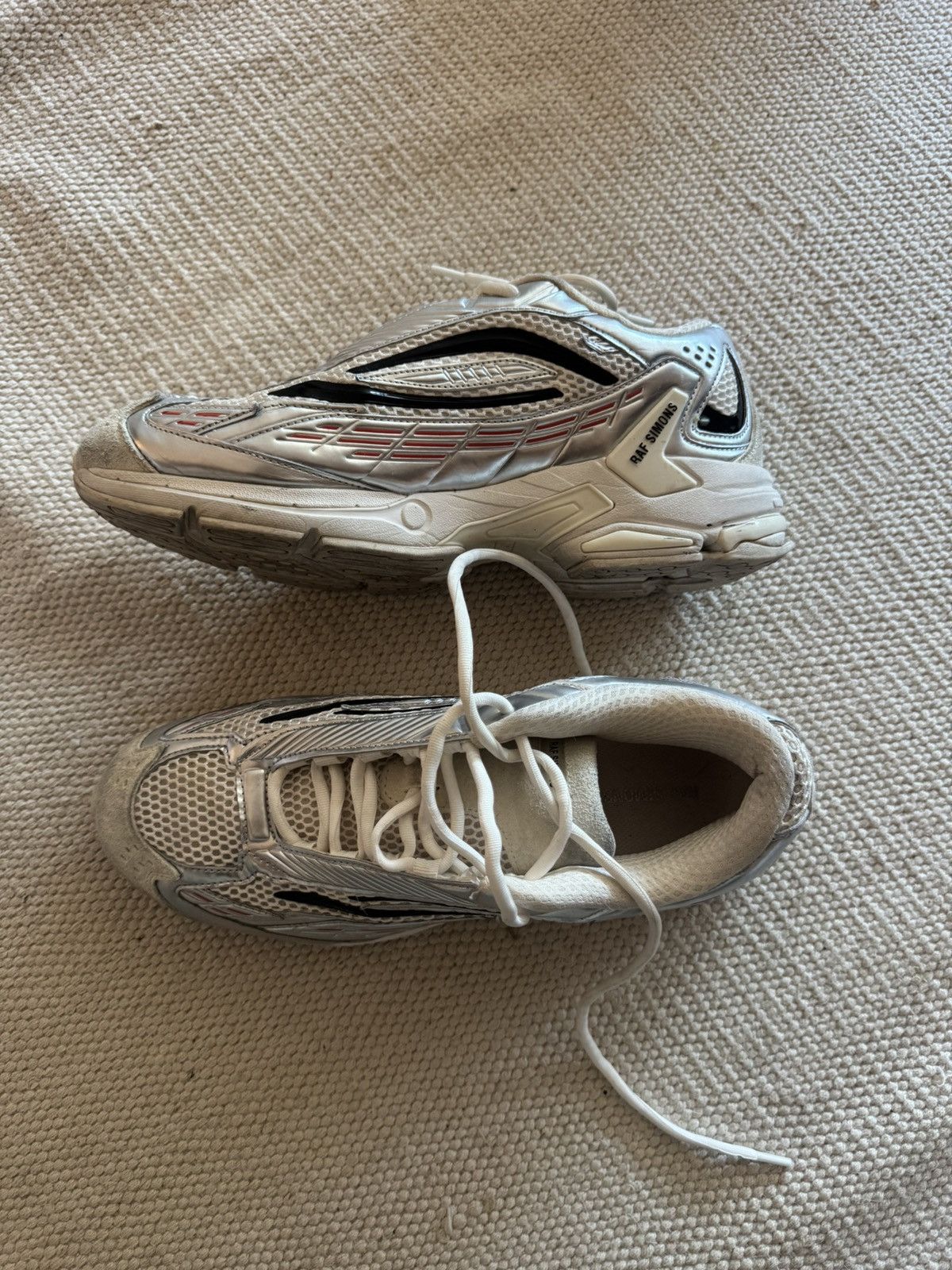 Raf Simons Raf Simons Cylon-21 White Silver Red Sneakers Size US 11 / EU 44 - 2 Thumbnail