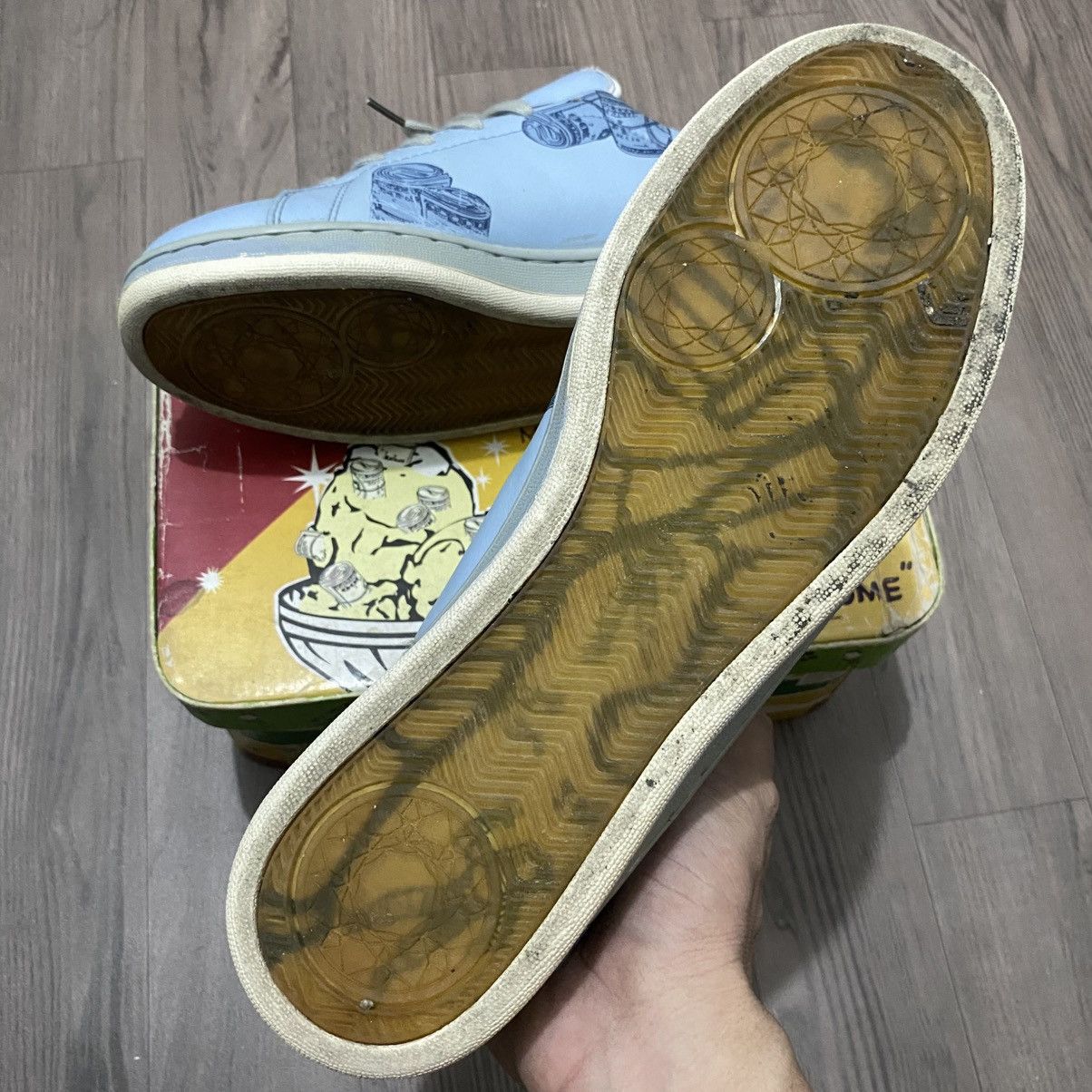 Icecream × Reebok OG 2004 Reebok x BBC Ice Cream Low "Money Roll Flavor" Size US 9 / EU 42 - 8 Thumbnail