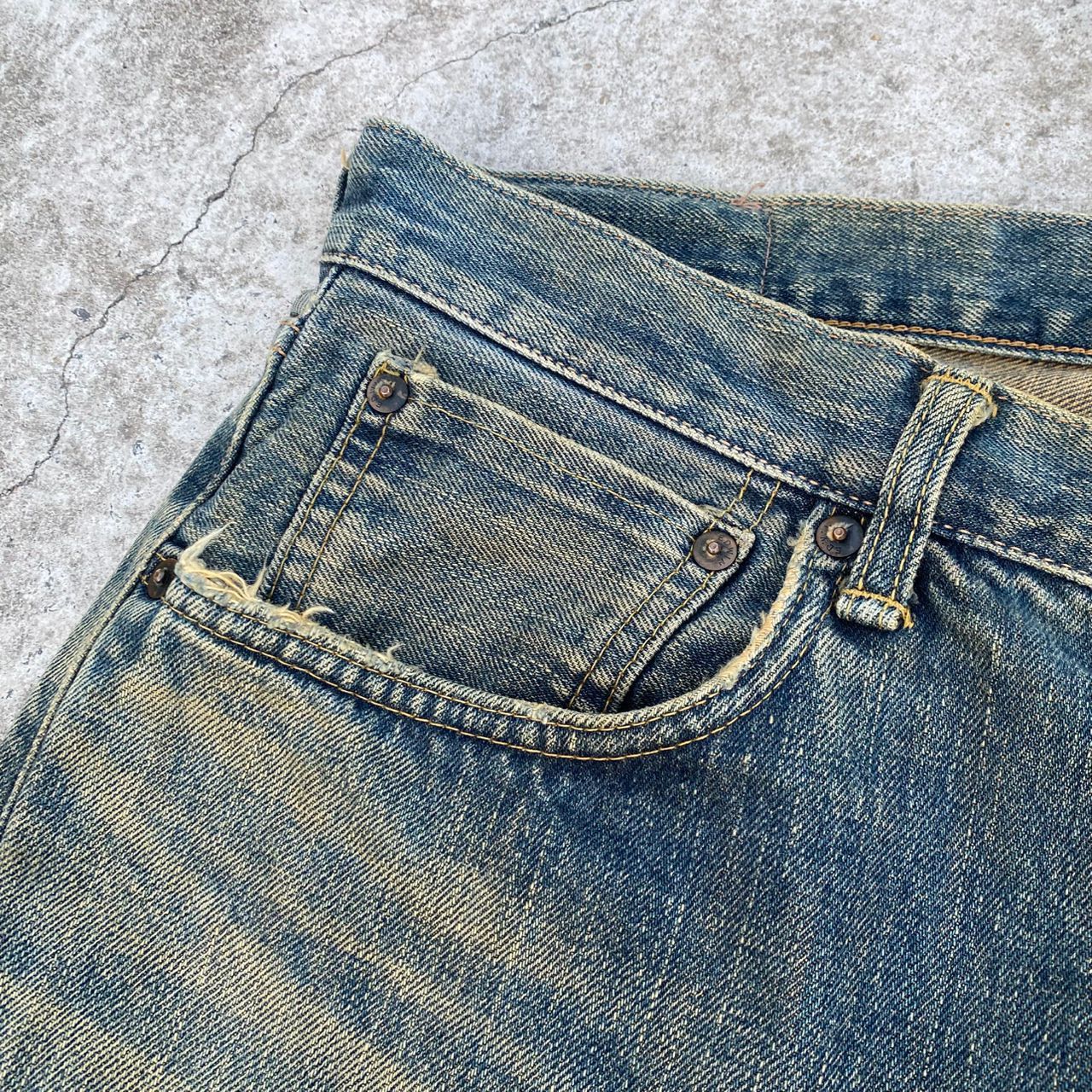 Edwin Vintage Edwin 505 Selvegde Redline Distressed Denim Size US 34 / EU 50 - 11 Thumbnail