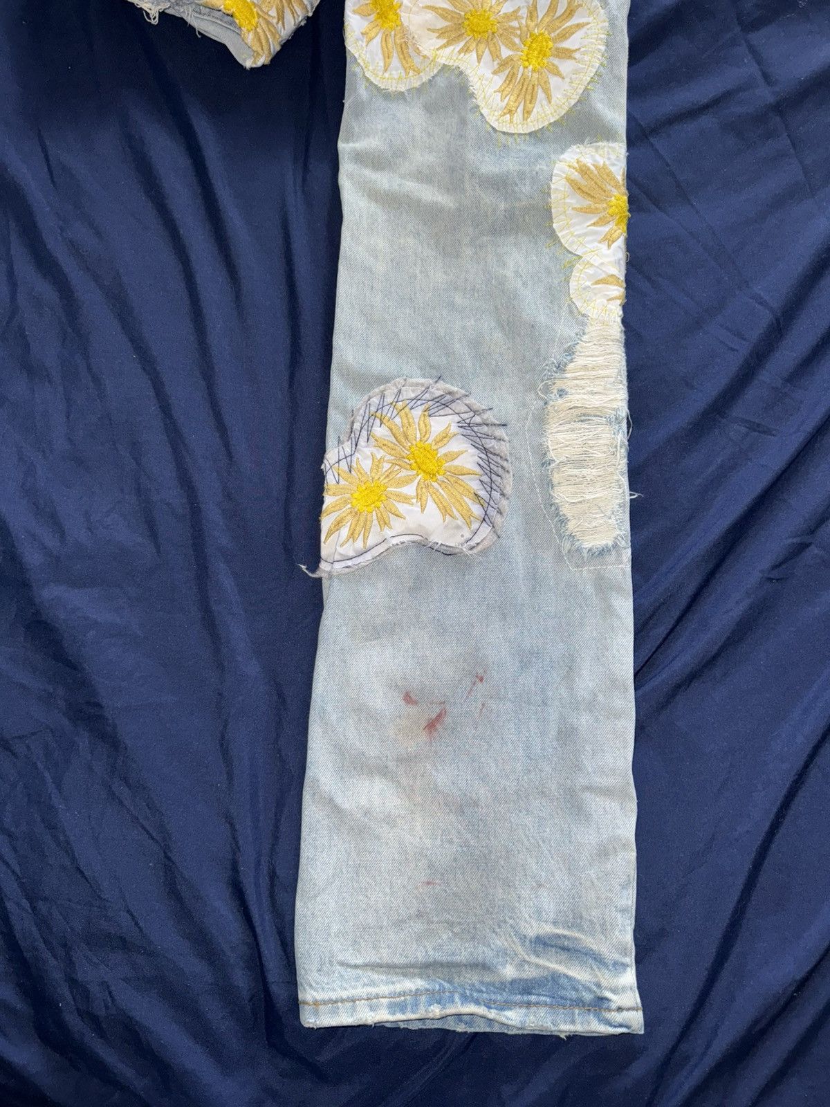 Ev Bravado × Who Decides War Who decides war daisy denims Size US 28 / EU 44 - 6 Thumbnail