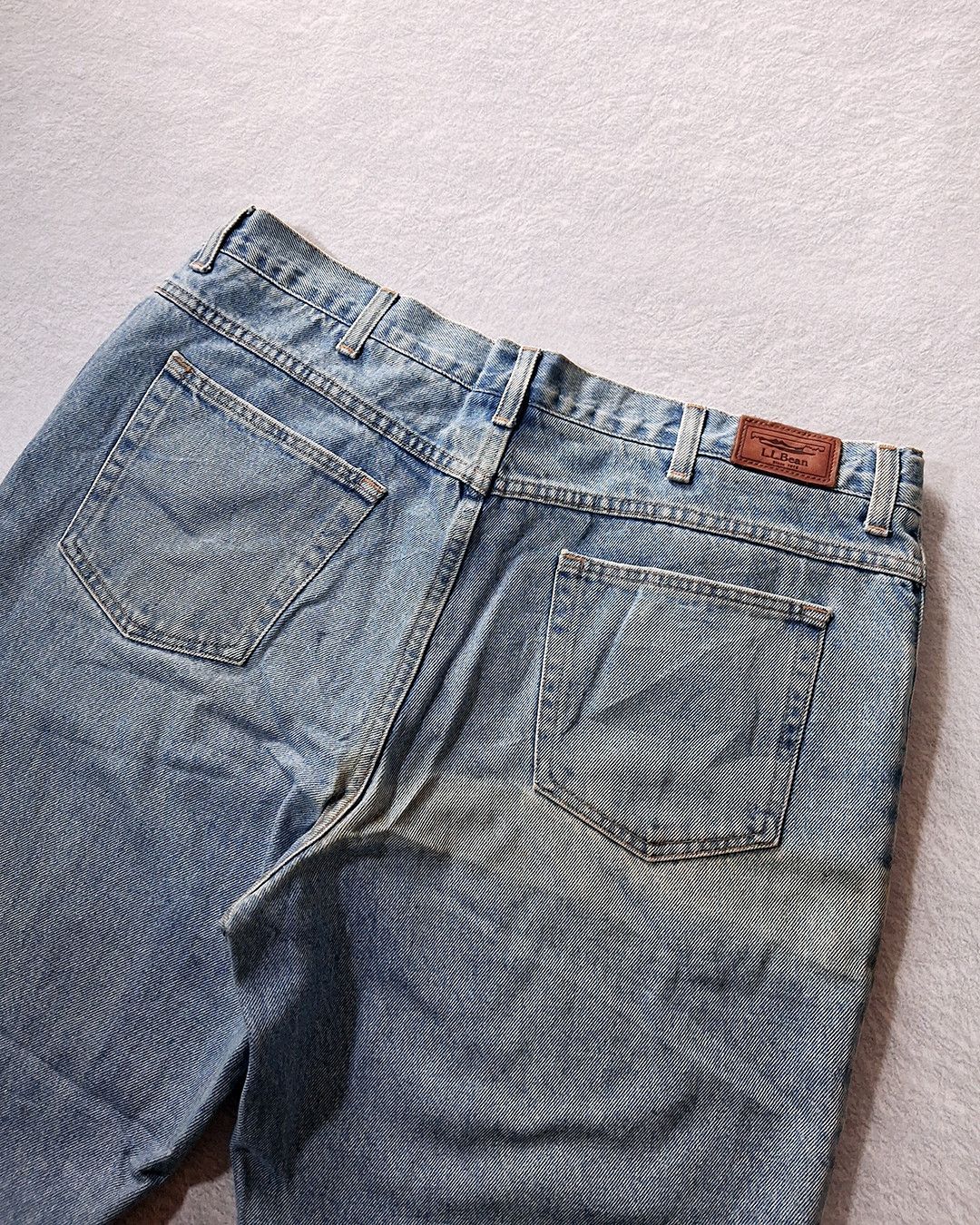 L.L. Bean LL BEAN COMFORT WAIST ELASTIC JEANS Size US 38 / EU 54 - 13 Thumbnail