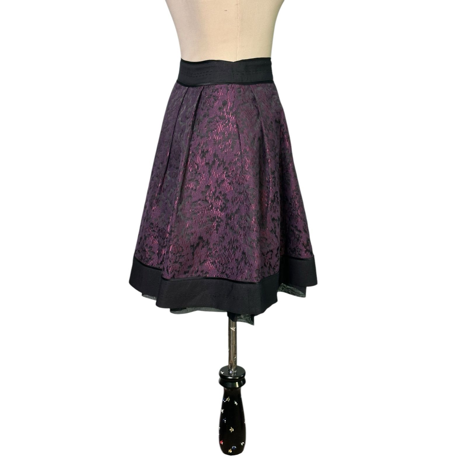 Diane von Furstenberg Diane Von Furstenberg black purple pleated mini skirt size 6 Size 28" / US 6 / IT 42 - 6 Thumbnail