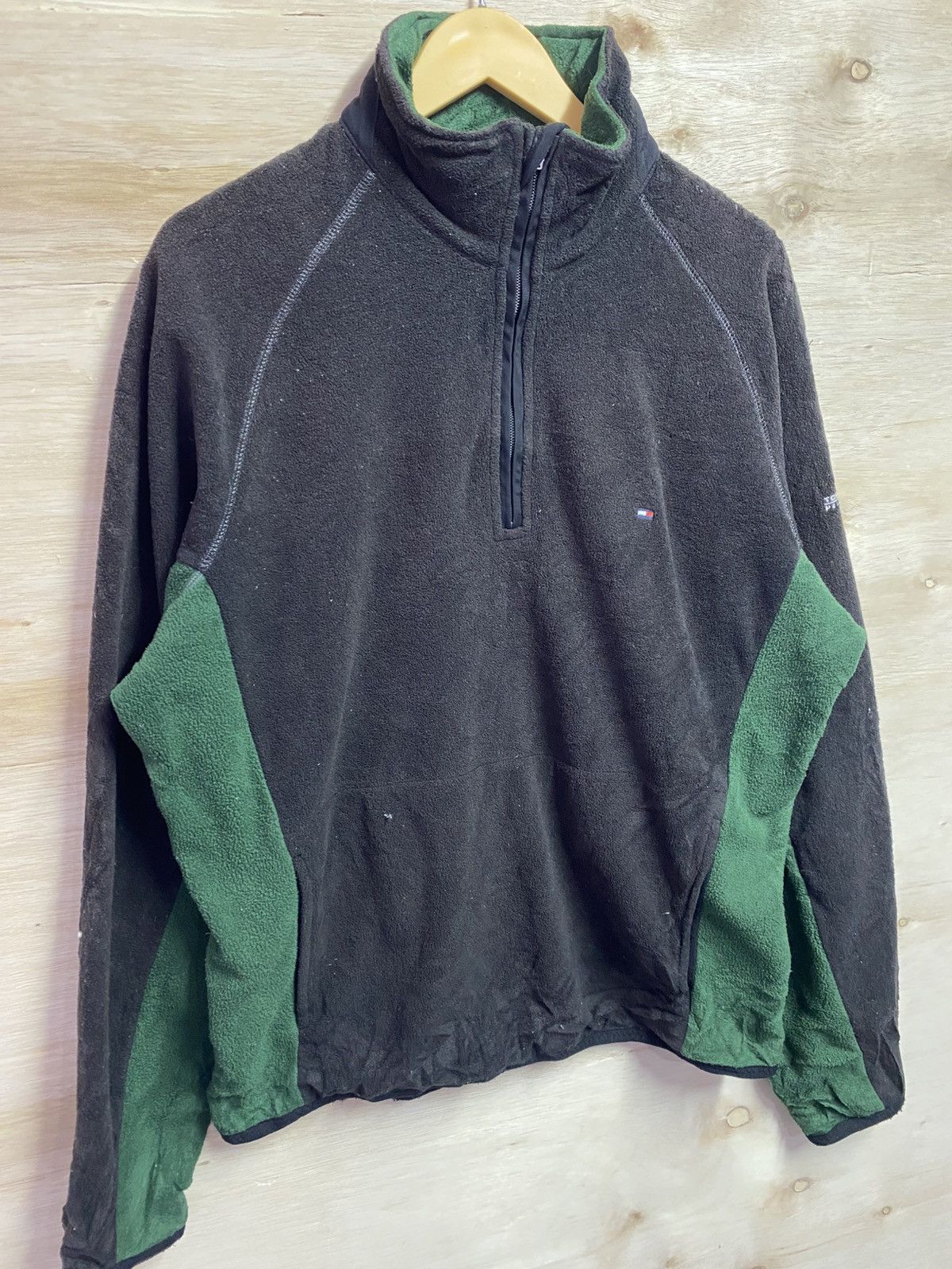 Tommy Hilfiger Tommy Hilfiger half zipper fleece jacket Size US L / EU 52-54 / 3 - 3 Thumbnail