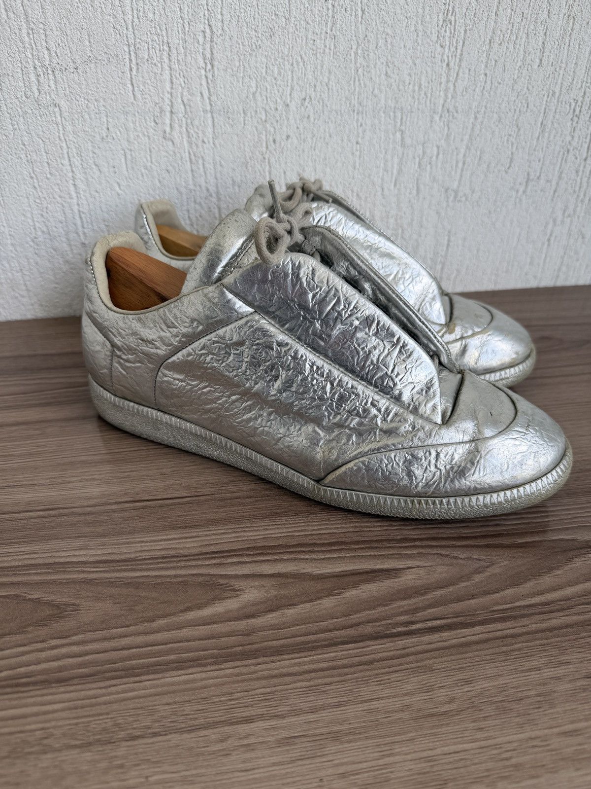 Maison Margiela crinkled metallic silver Future low Size US 11.5 / EU 44-45 - 3 Thumbnail