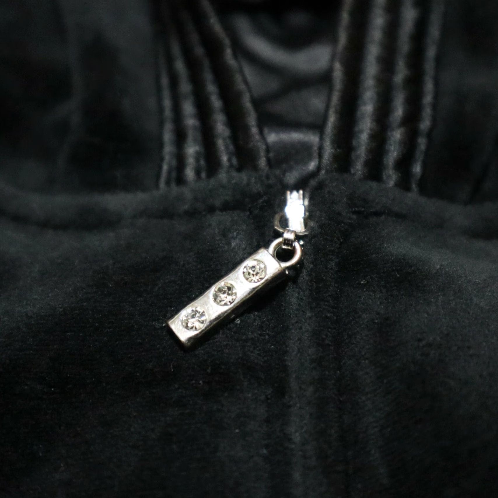 Vintage White Stag Women Soft Black Track Jacket Hooded 2XL Size XXL Jacket Women Black Hooded Outdoor Cotton Solid 90s Feature: Hooded Size XXL / US 16-18 / IT 52-54 - 3 Thumbnail