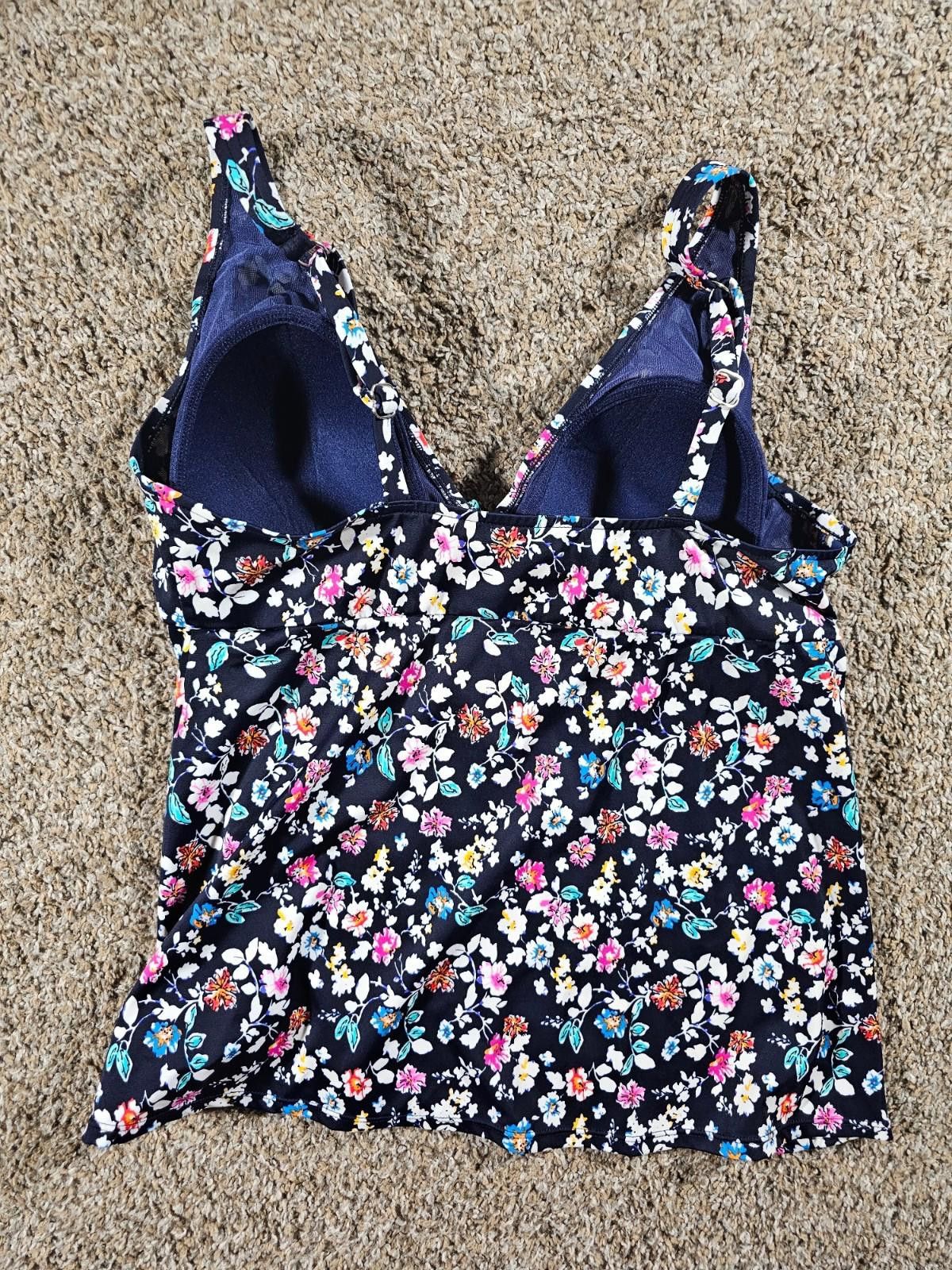 The Unbranded Brand Floral Polyamide Sz 14 Swim Top Size ONE SIZE - 4 Thumbnail